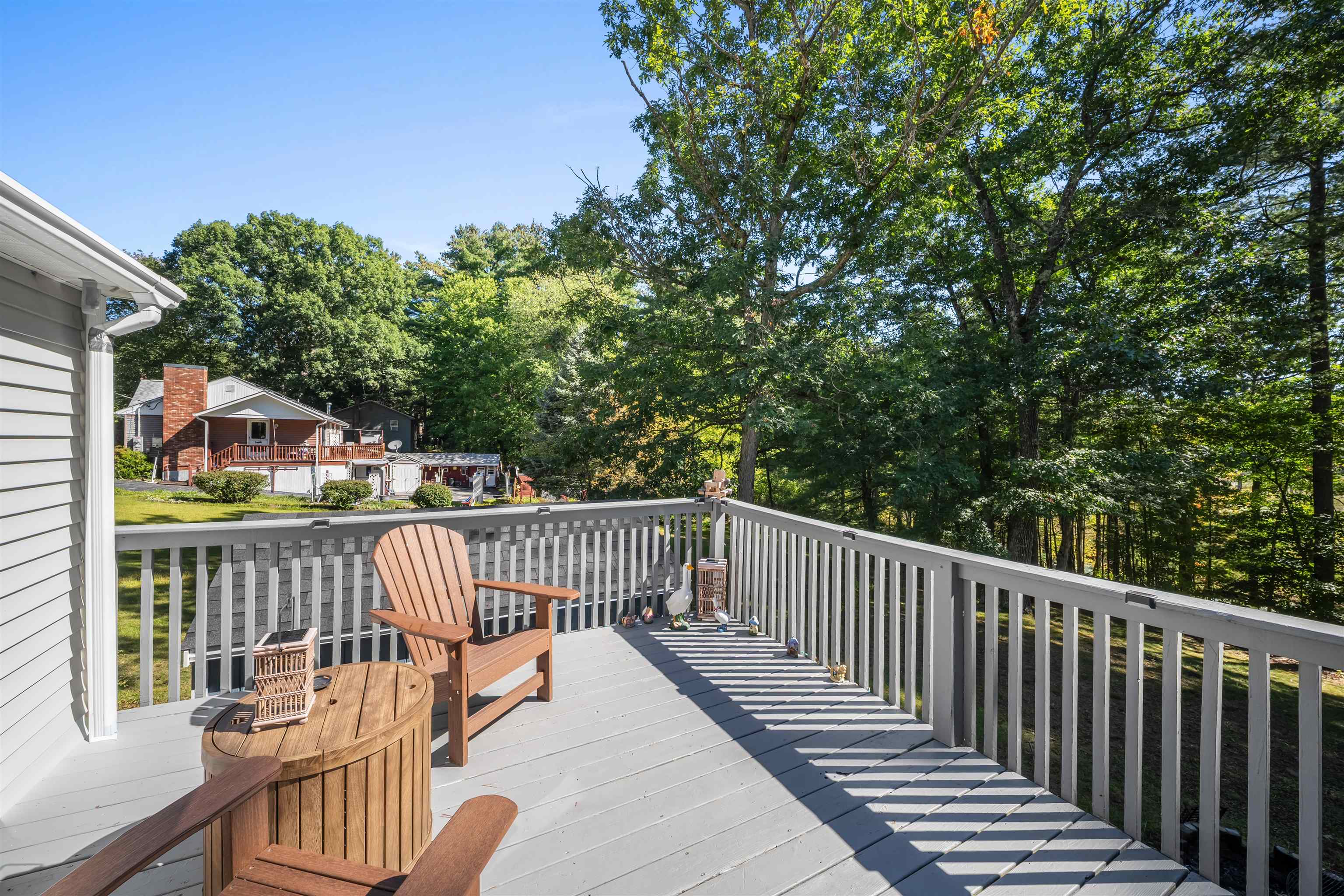 151 Highland Street Property Photo 4