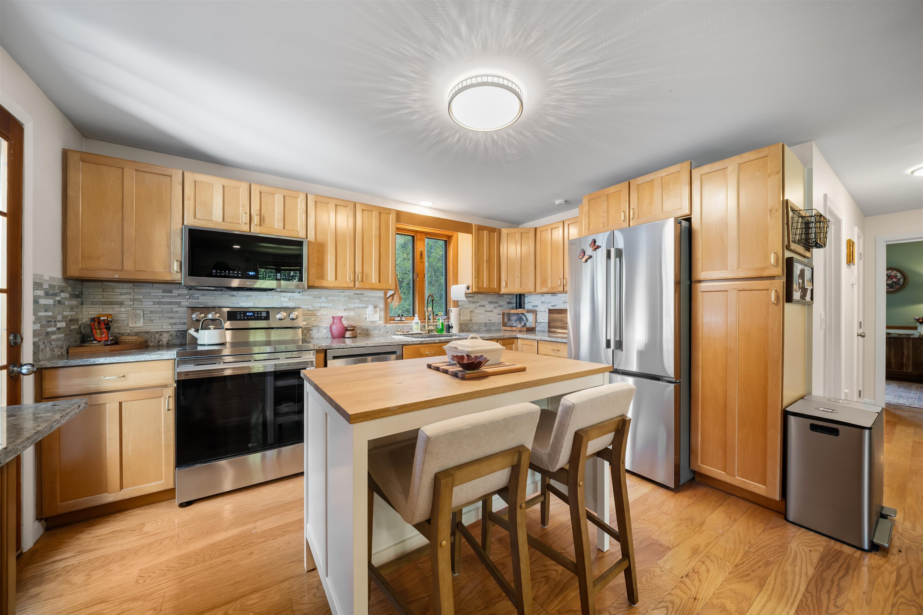 151 Highland Street Property Photo 6
