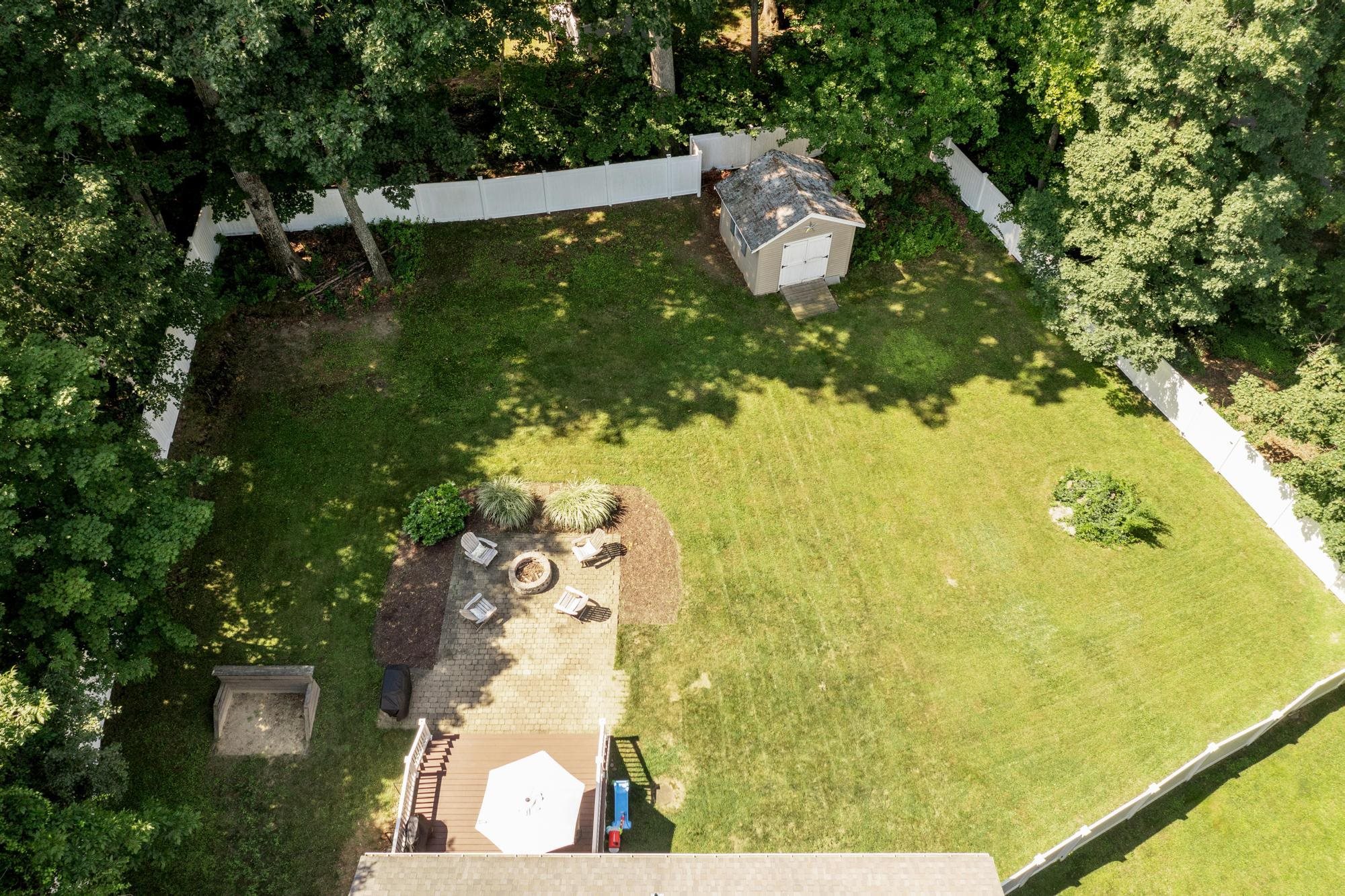 2 County Road Property Photo 38