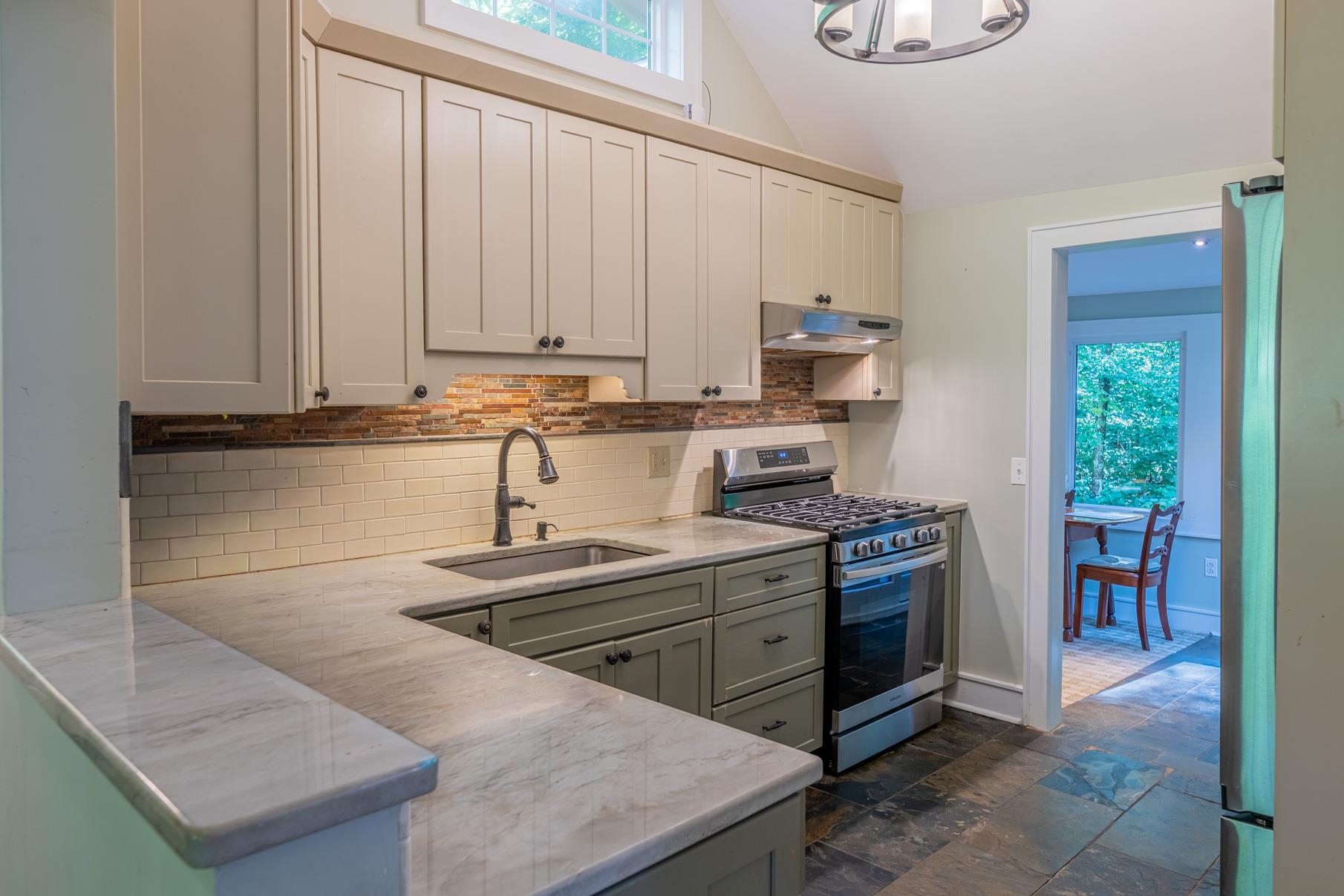 505 Benedict Hollow Road Property Photo 6