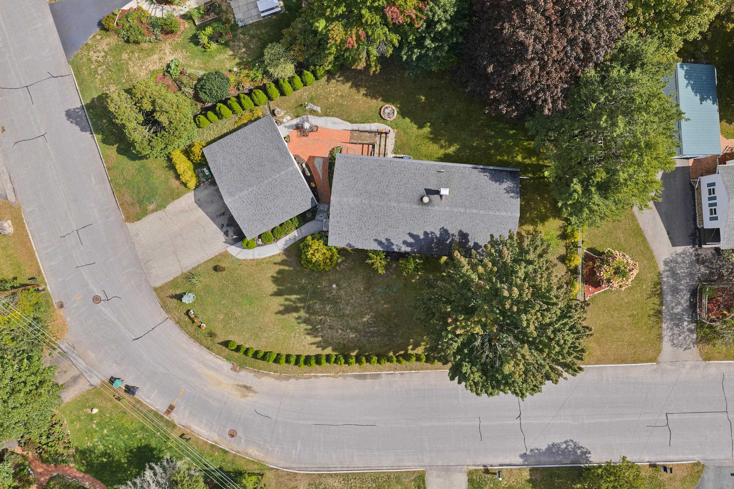 26 Sherwood Meadows Property Photo 5
