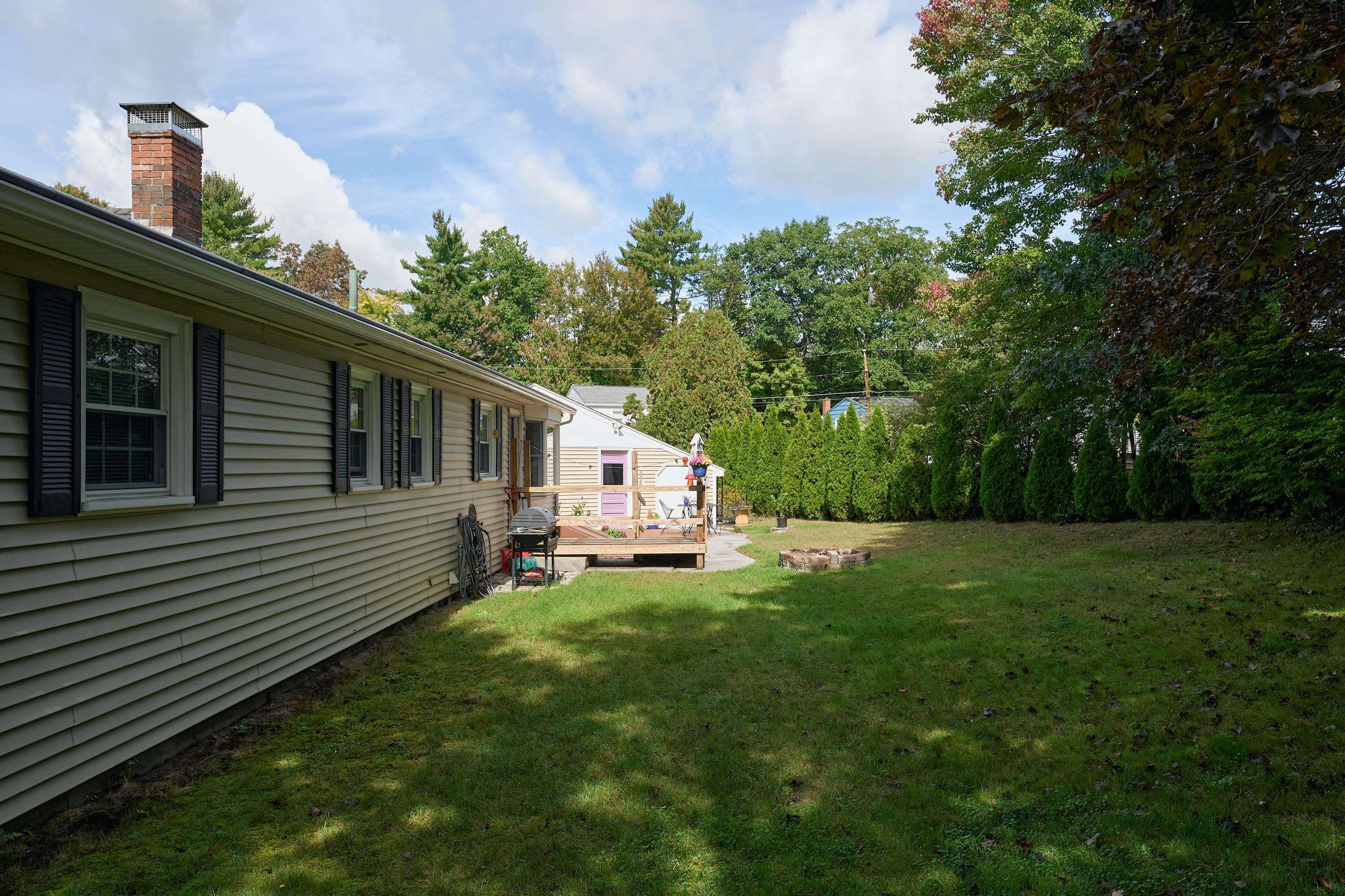 26 Sherwood Meadows Property Photo 6