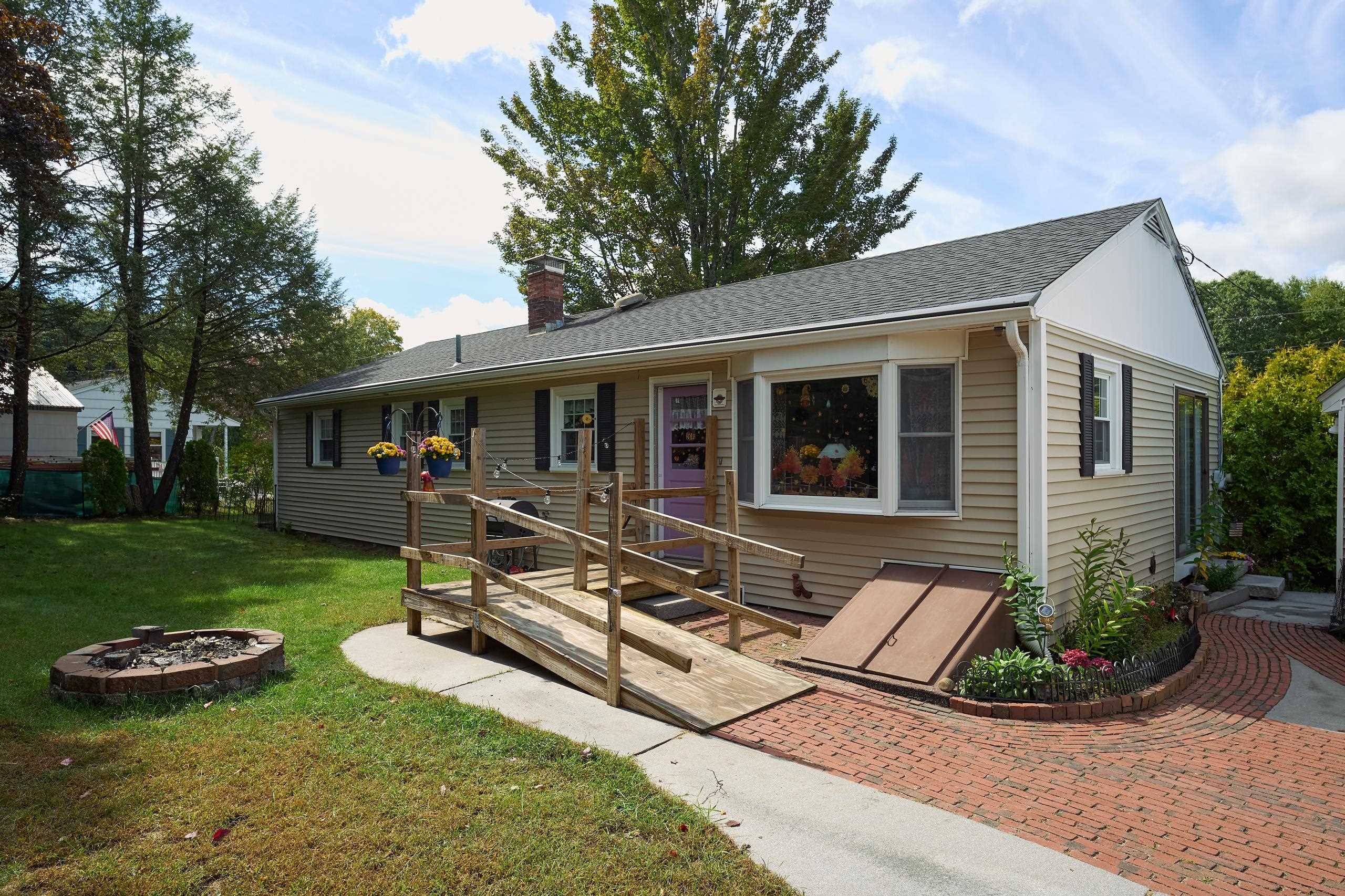 26 Sherwood Meadows Property Photo 8