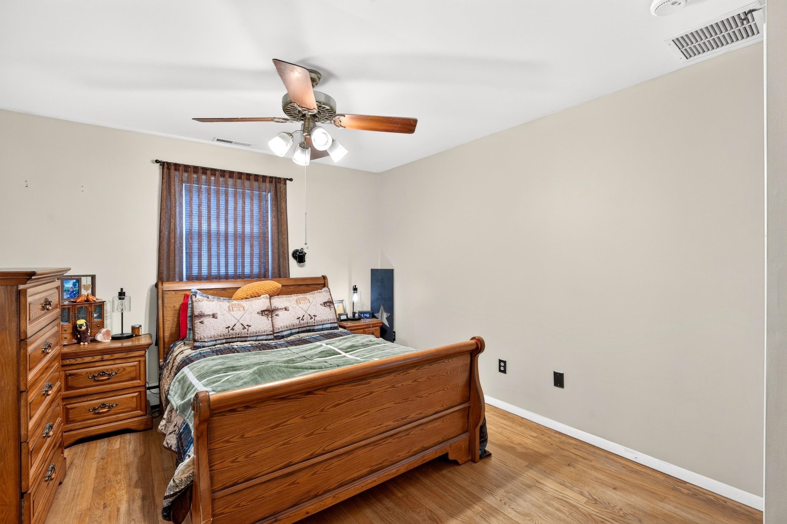 26 Sherwood Meadows Property Photo 23