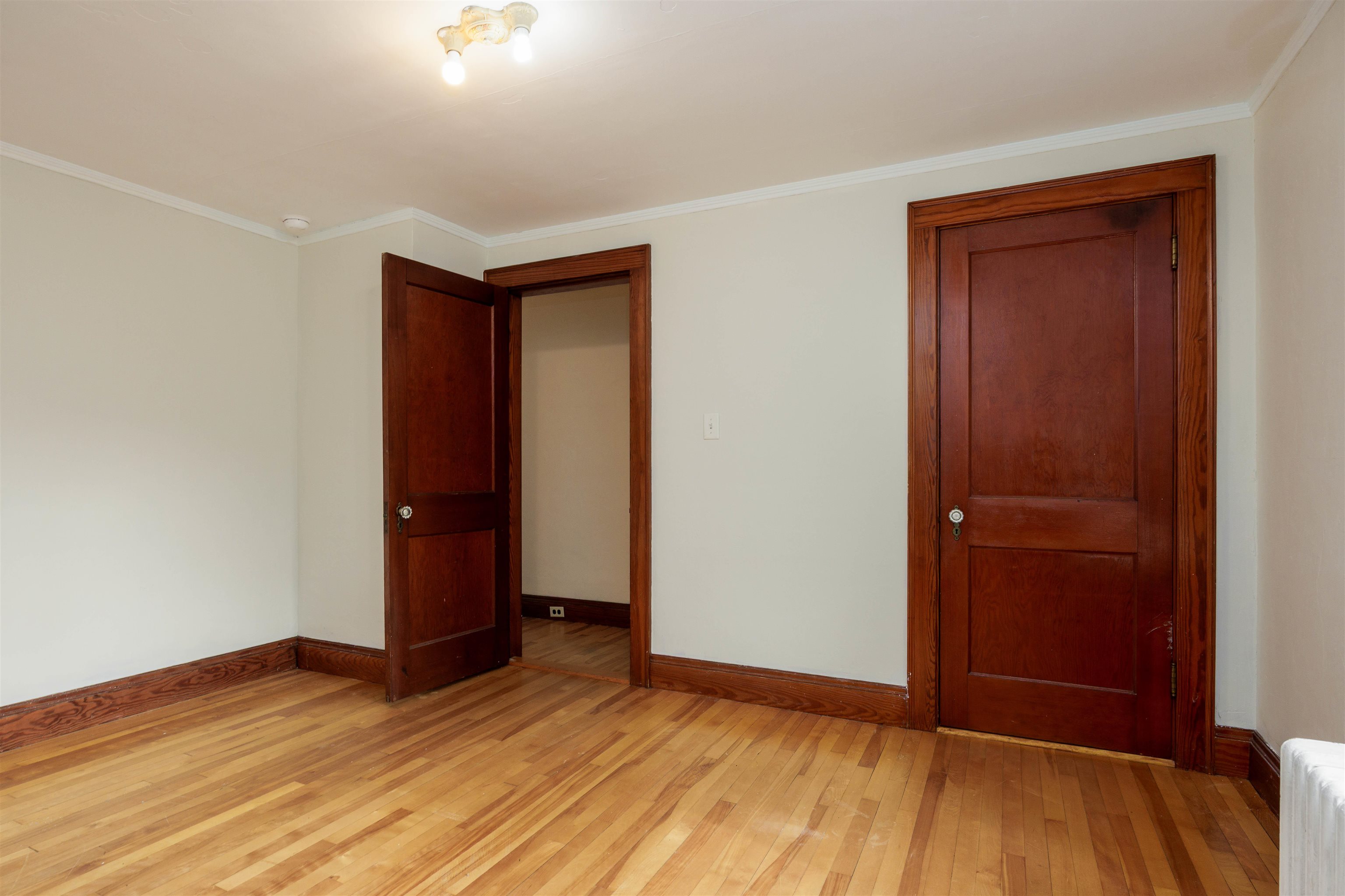 16 Bay Street Property Photo 14