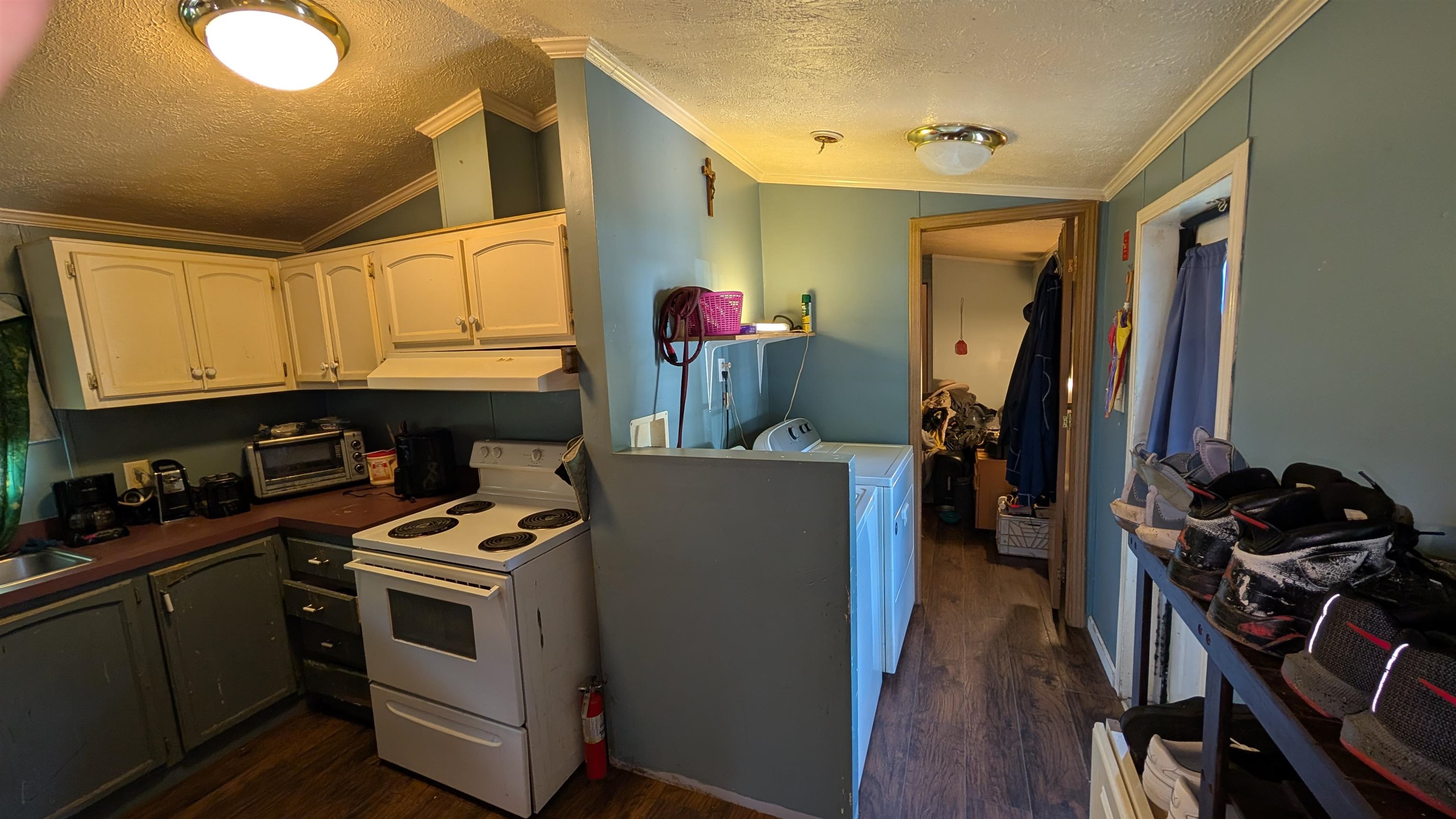 100 Martin Road Property Photo 13