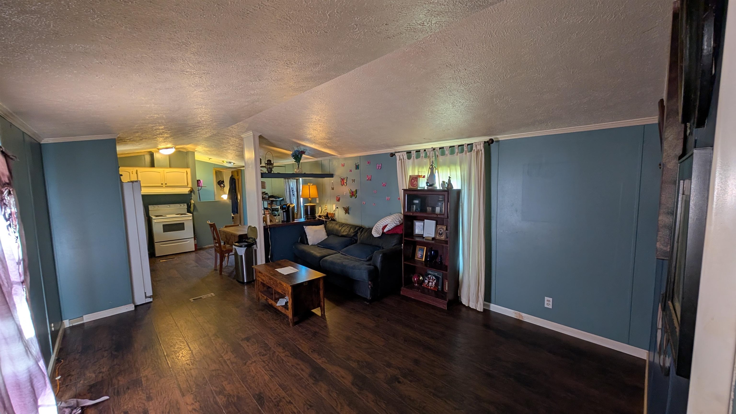 100 Martin Road Property Photo 16