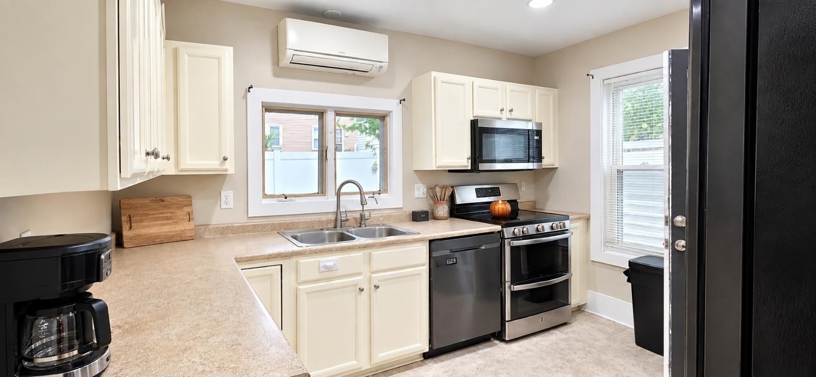 496 Merrimack Street Property Photo 15