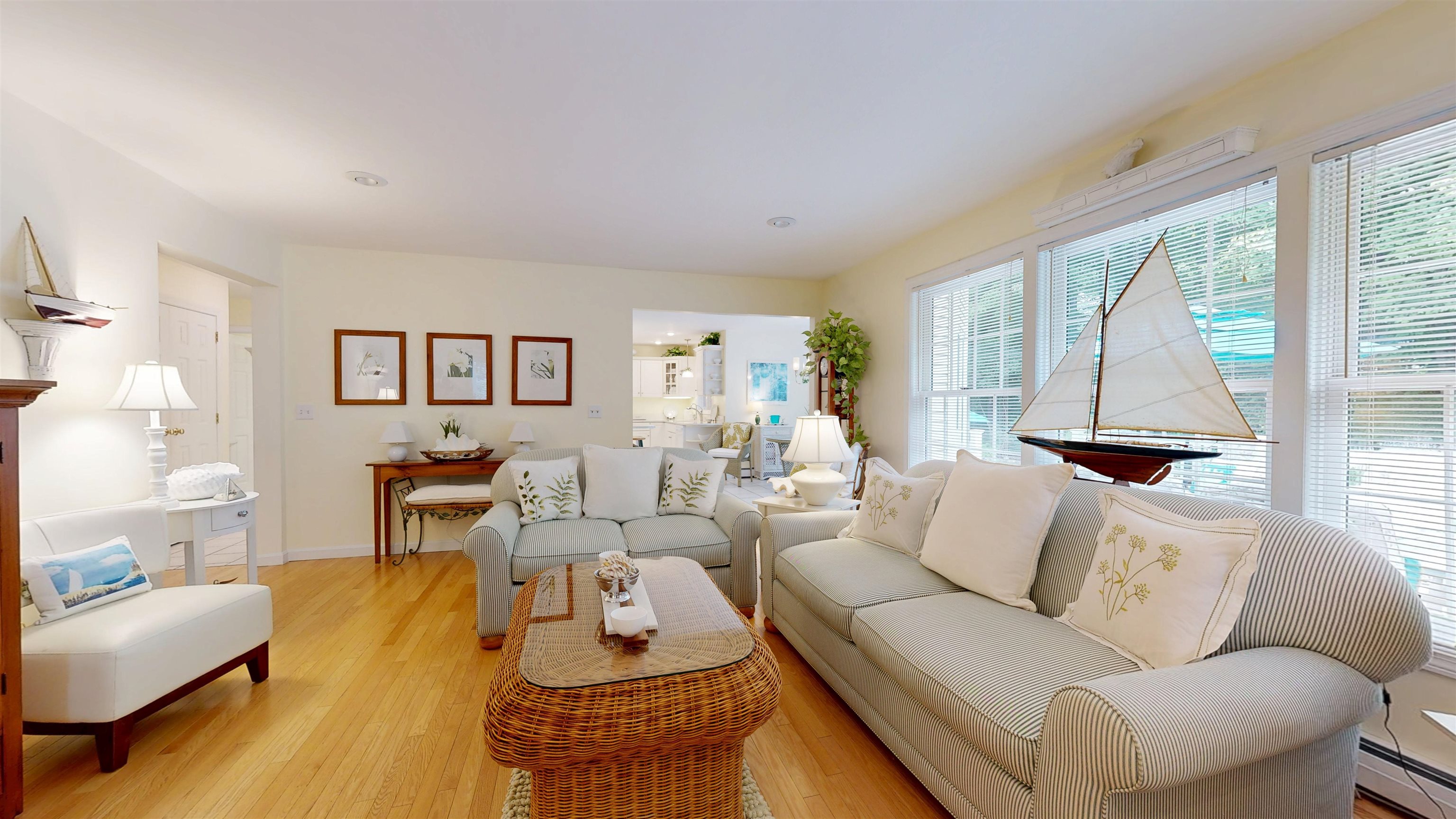 10 Lida Drive Property Photo 3