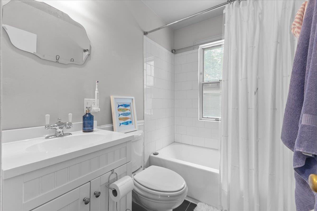 105 Saratoga Avenue Property Photo 32