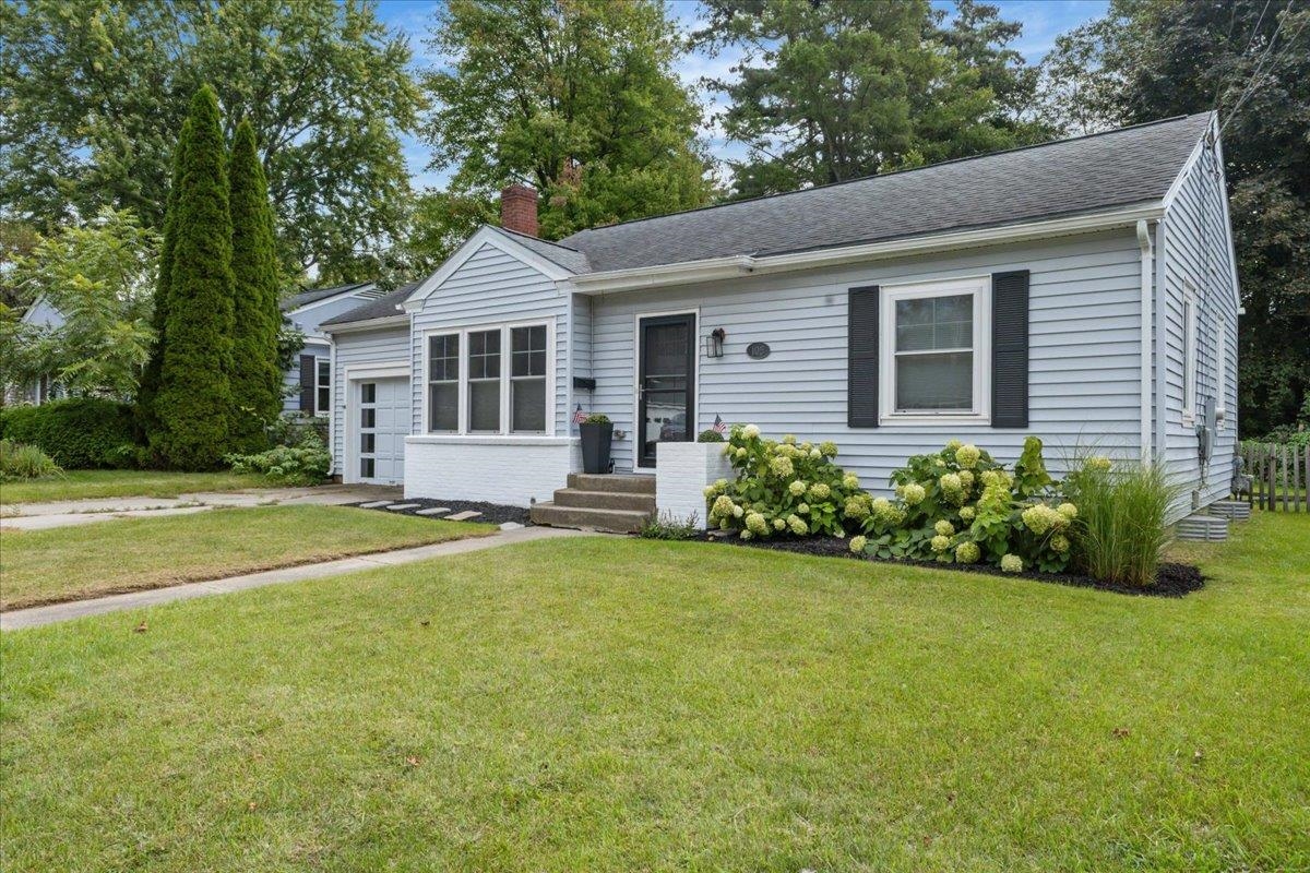 105 Saratoga Avenue Property Photo 41