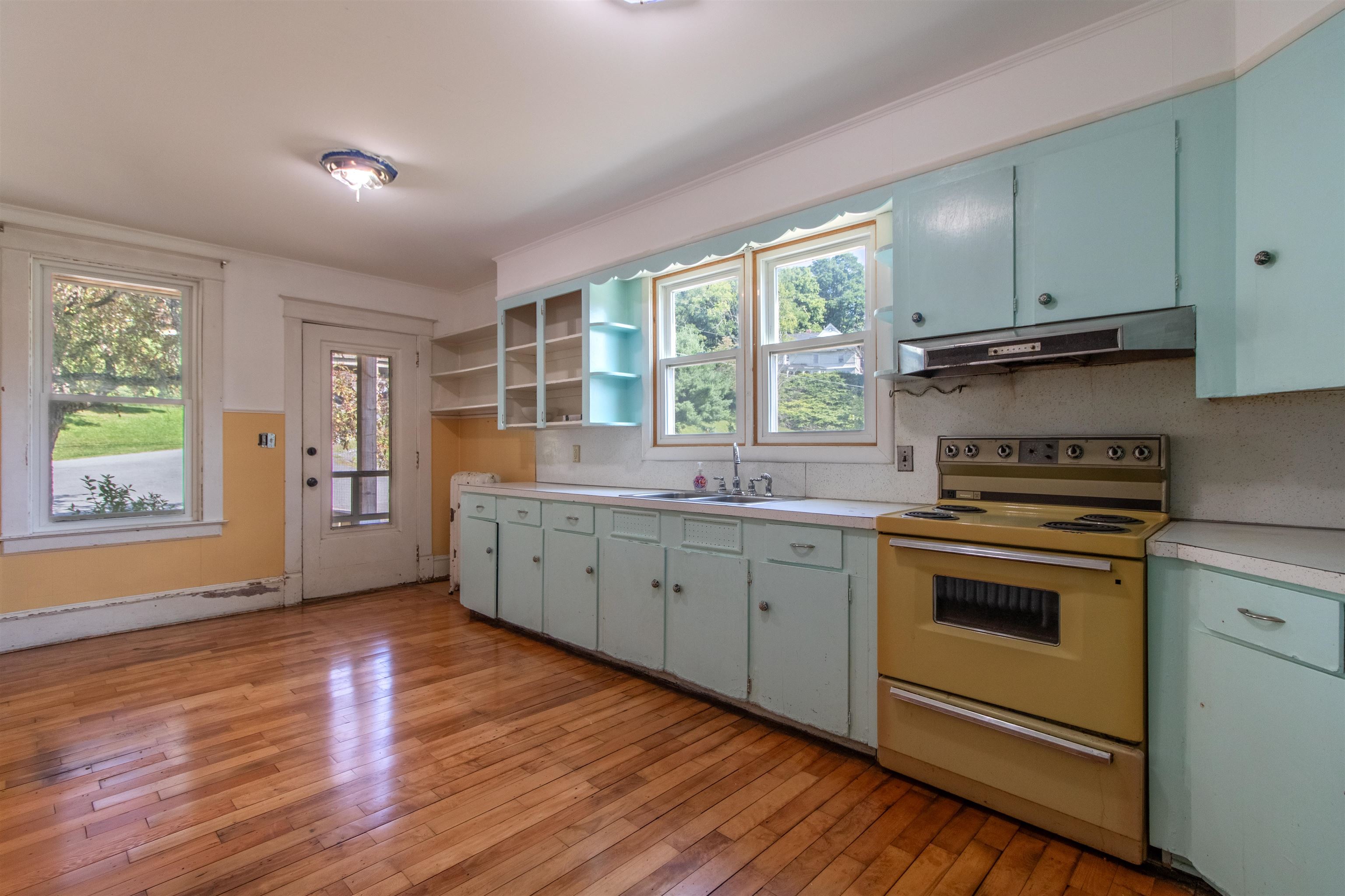 286 Carter Street Property Photo 6