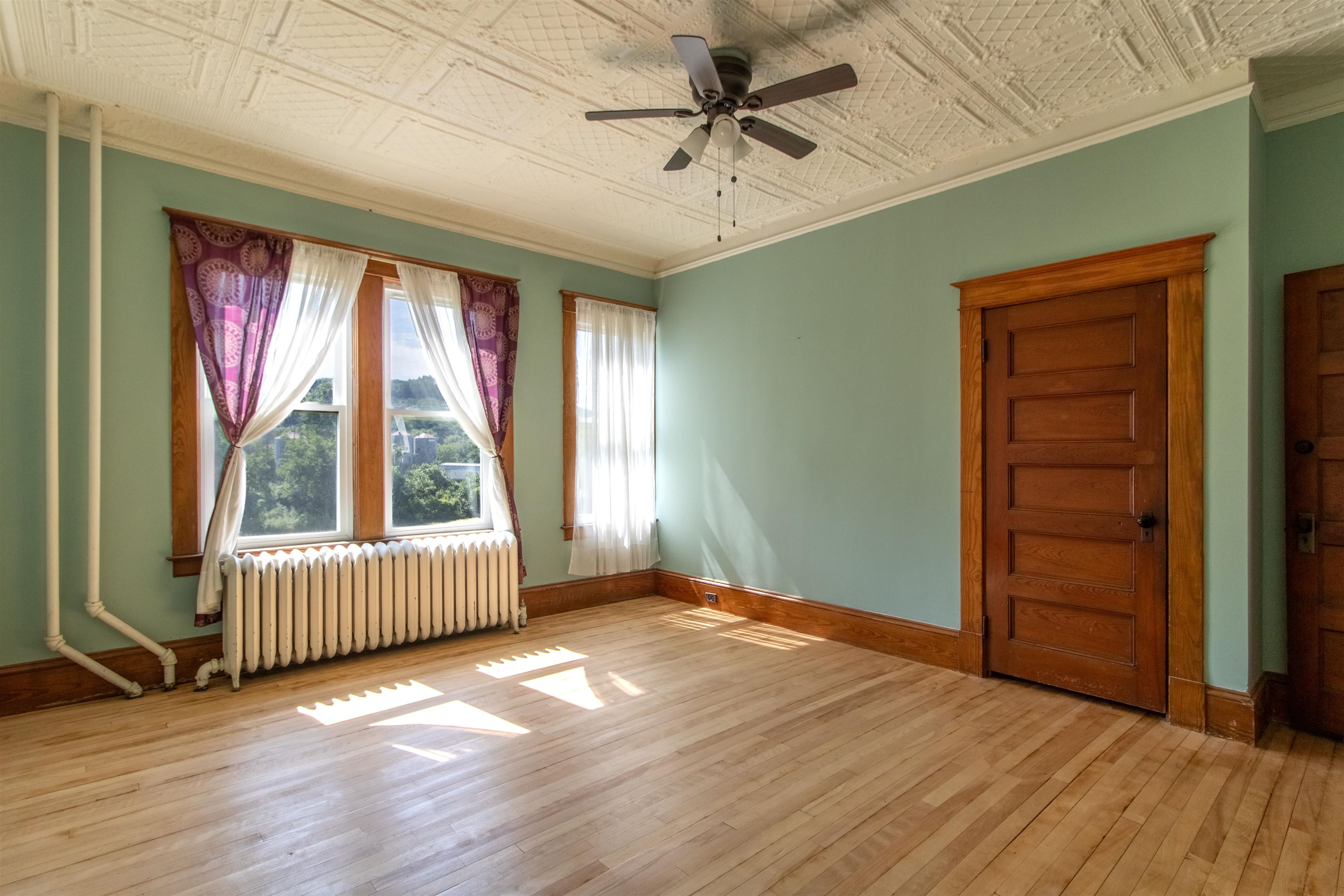 286 Carter Street Property Photo 12
