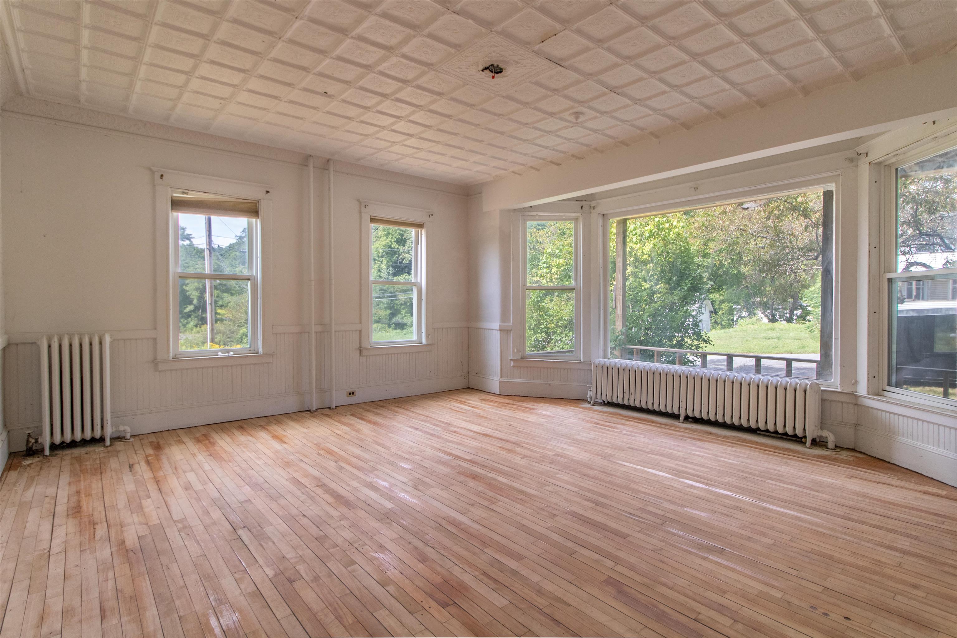 286 Carter Street Property Photo 17