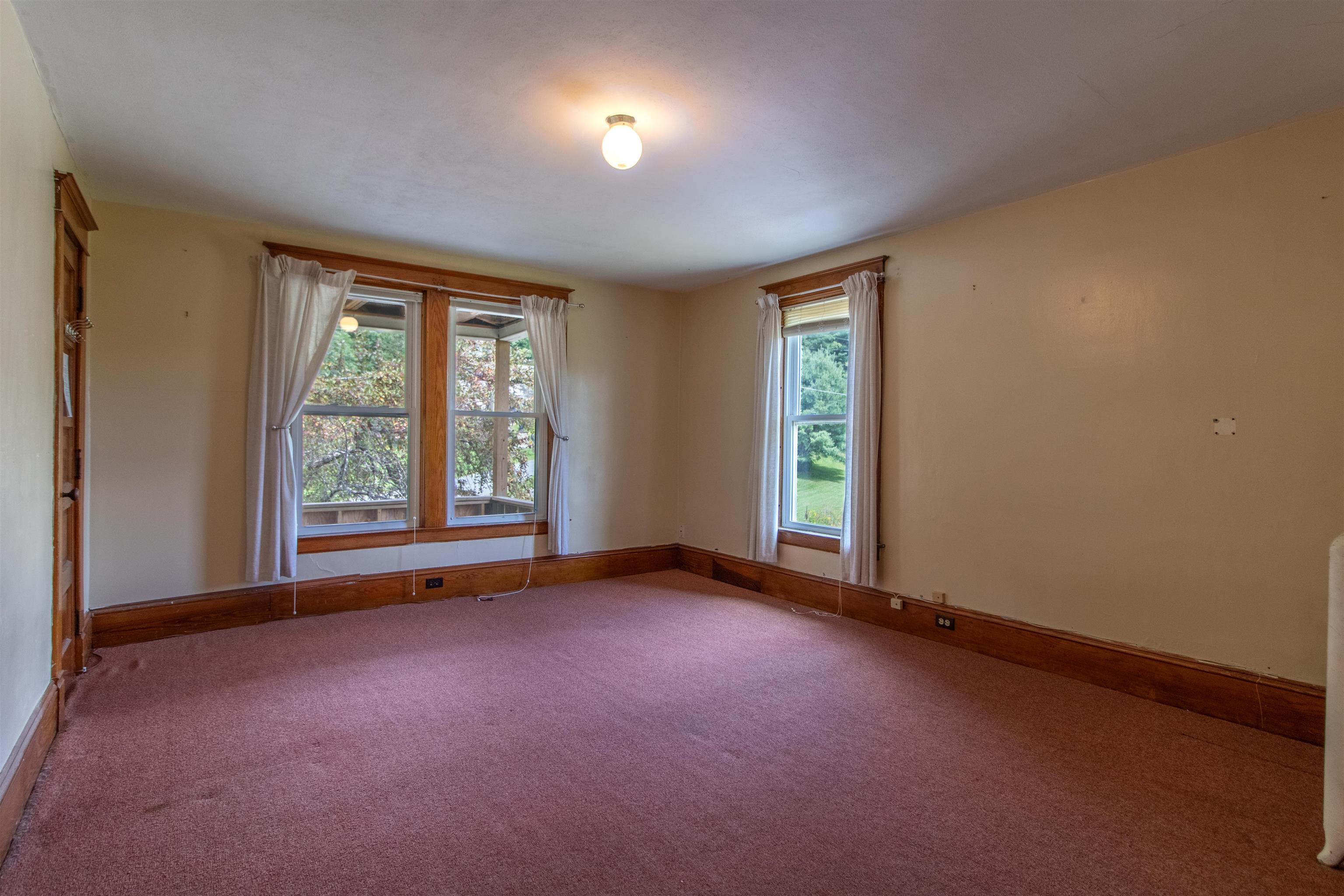 286 Carter Street Property Photo 27
