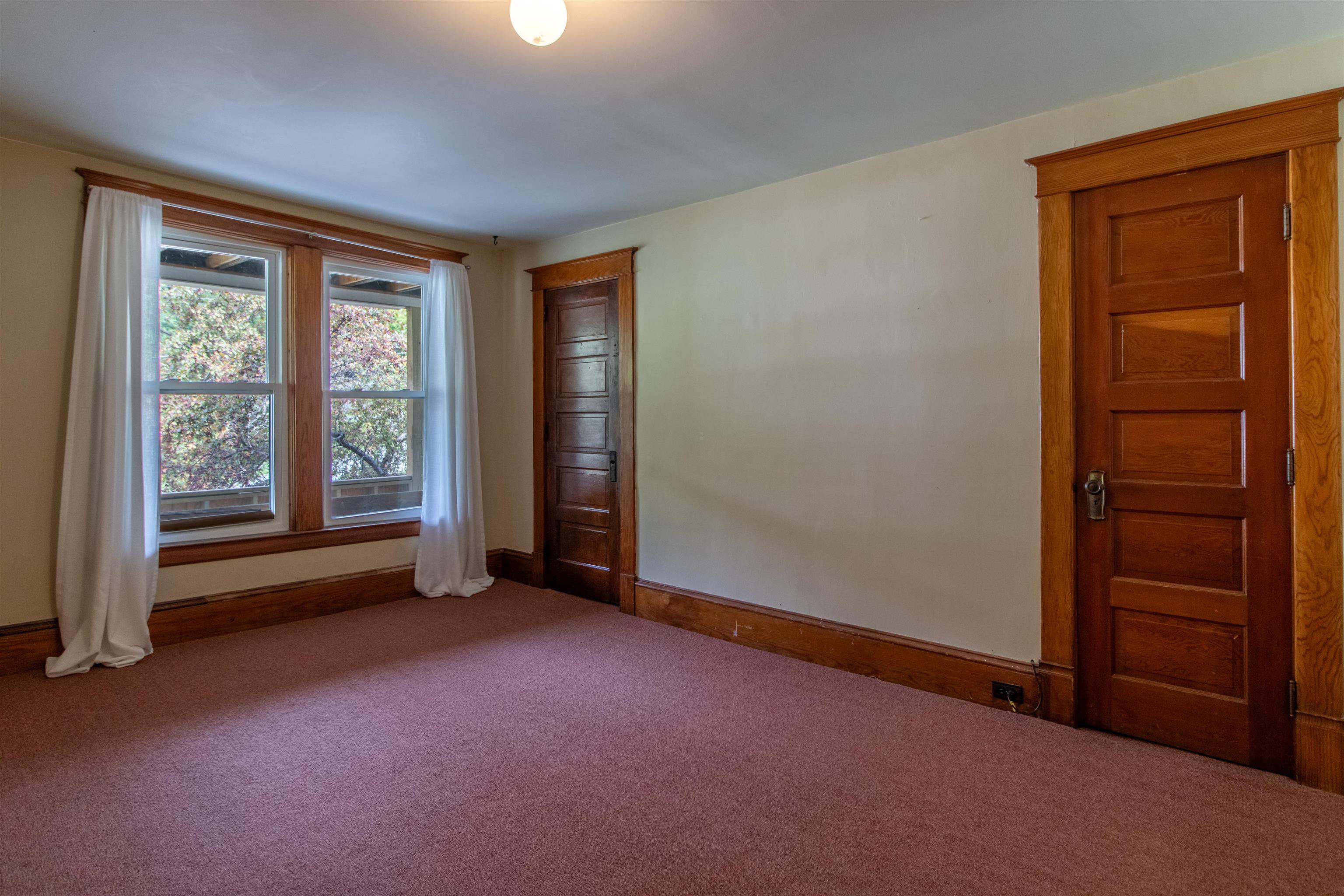 286 Carter Street Property Photo 28