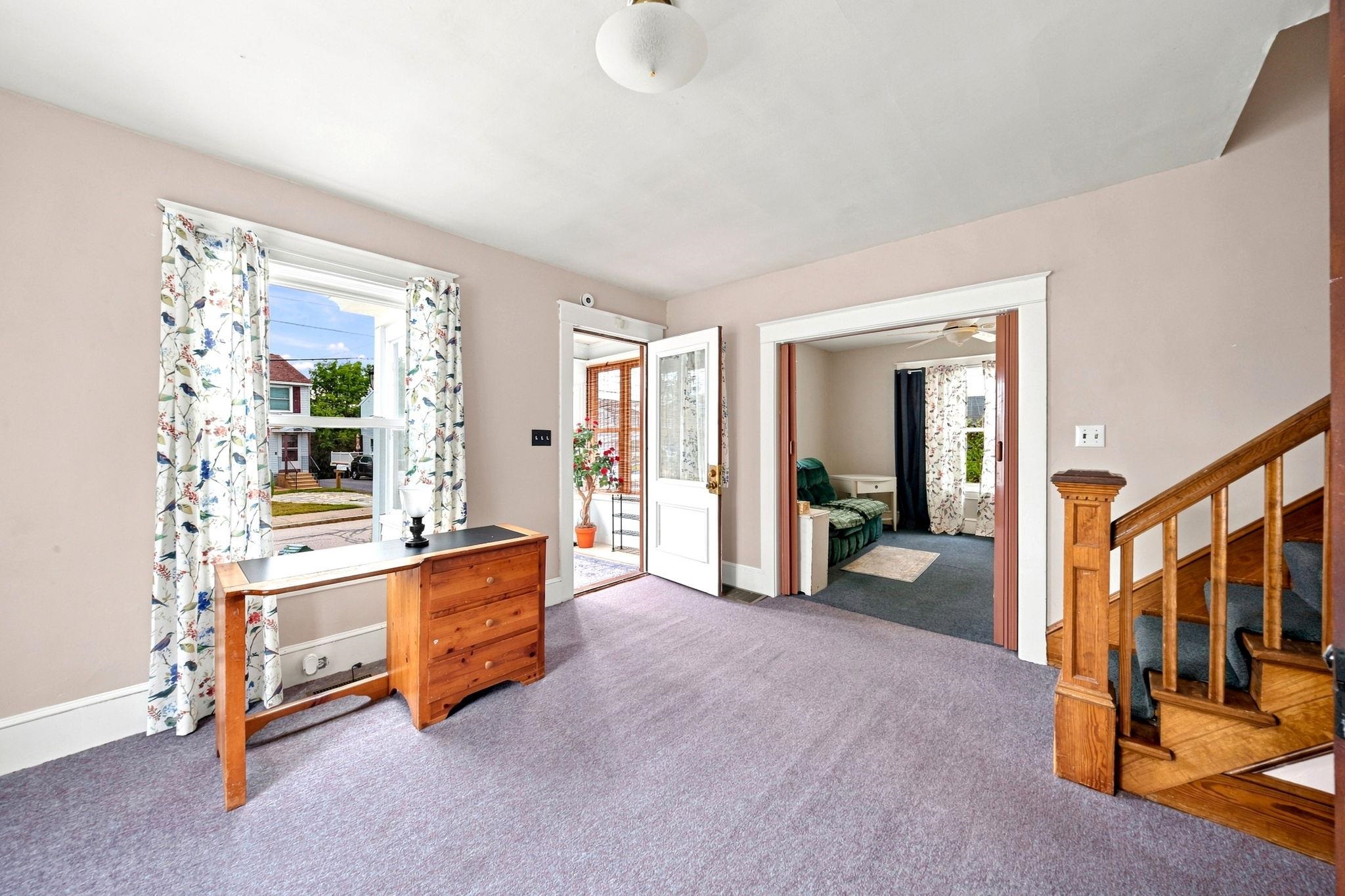 663 Amory Street Property Photo 15