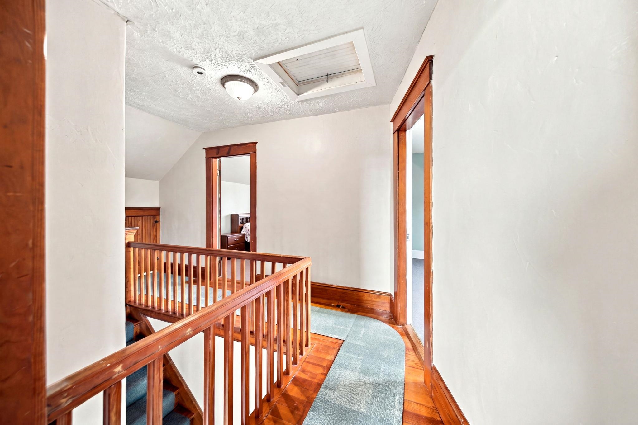 663 Amory Street Property Photo 31