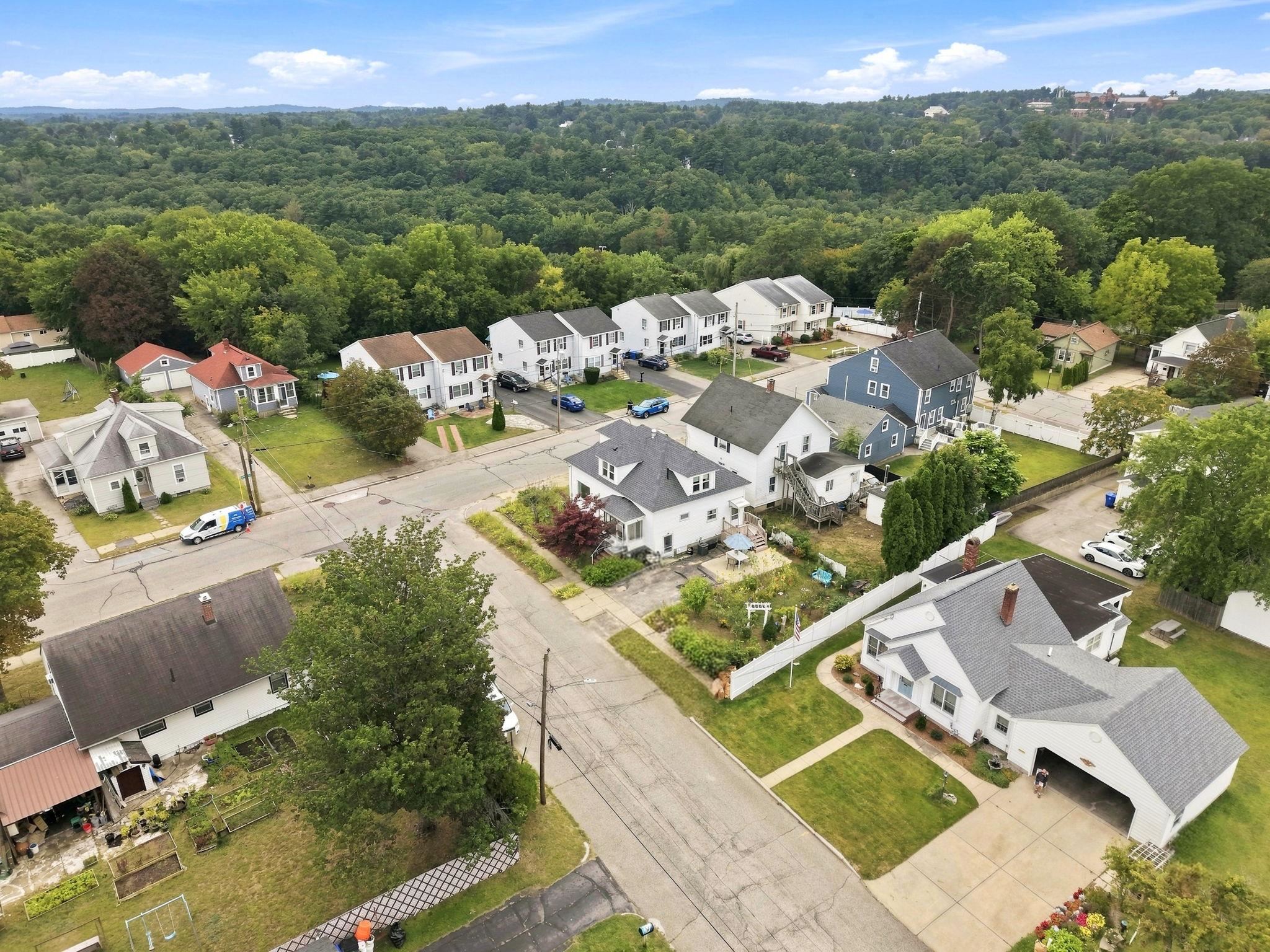 663 Amory Street Property Photo 46