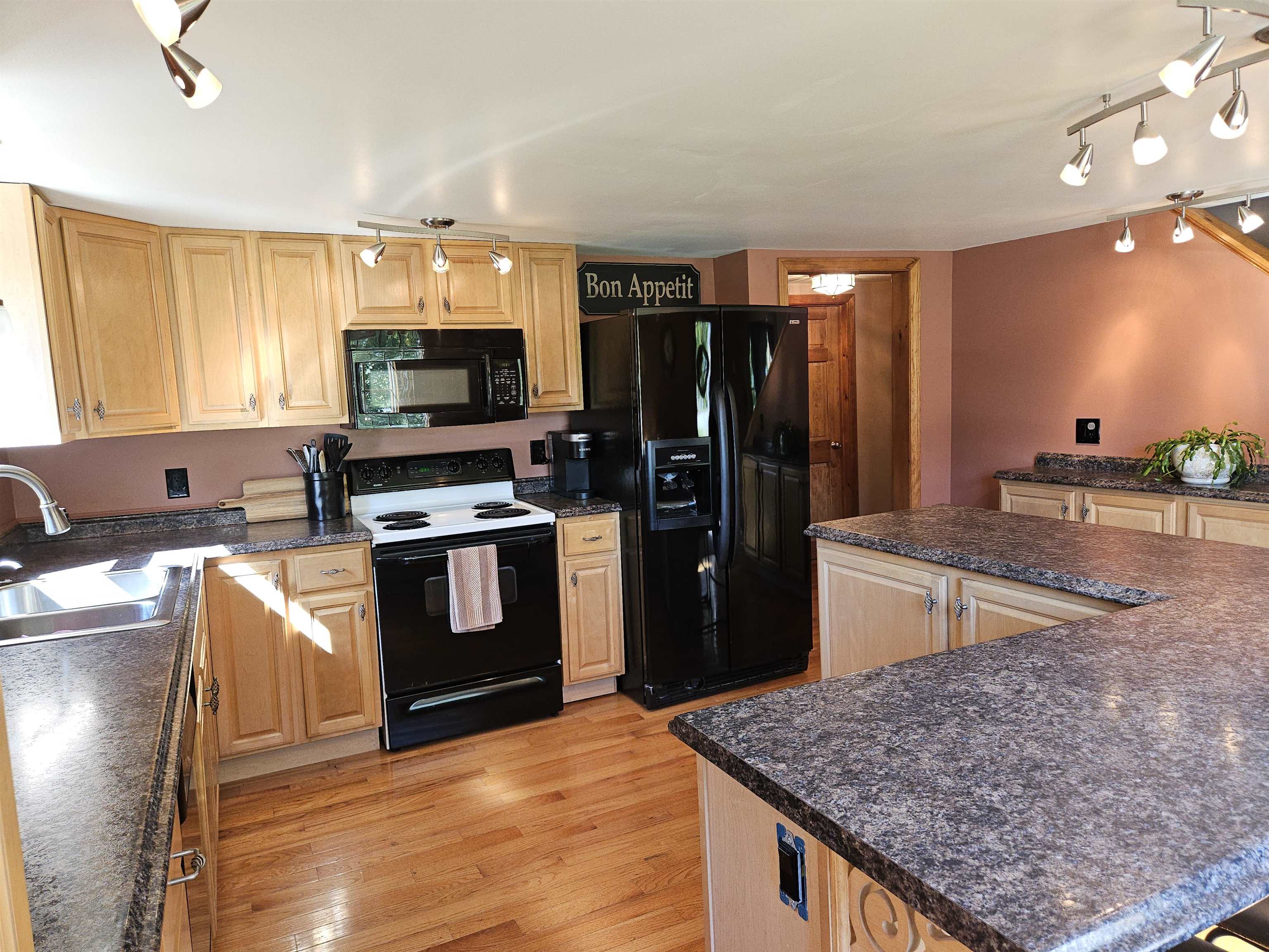 438 George Hill Road Property Photo 3