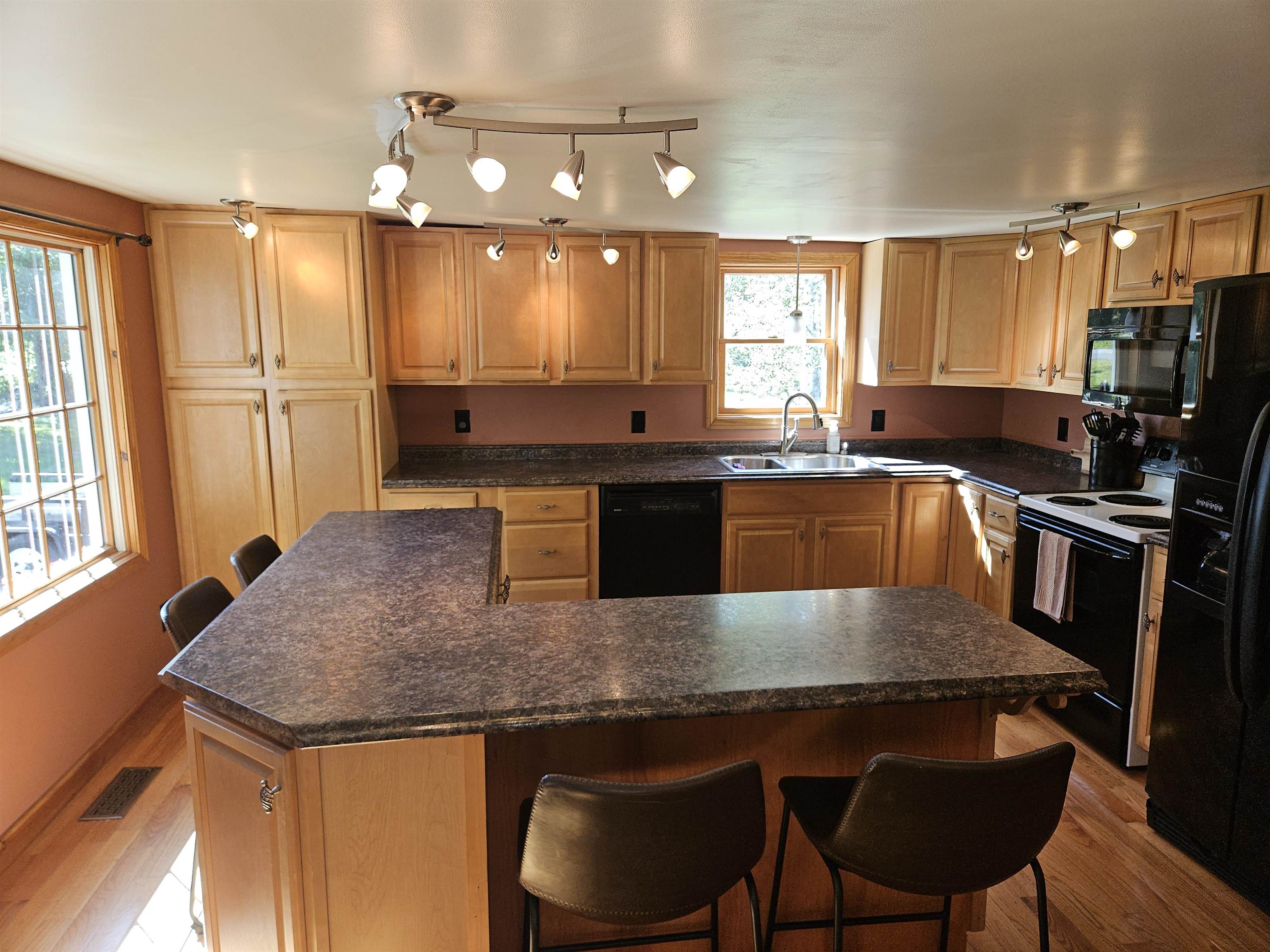 438 George Hill Road Property Photo 5