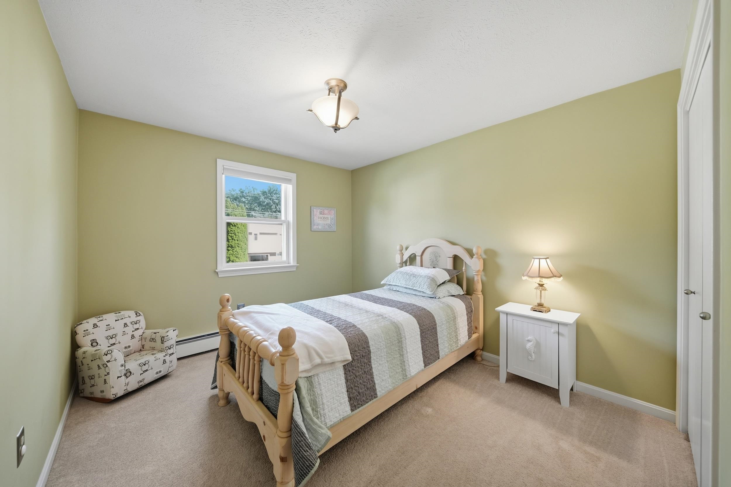 340 Charlotte Street Property Photo 15