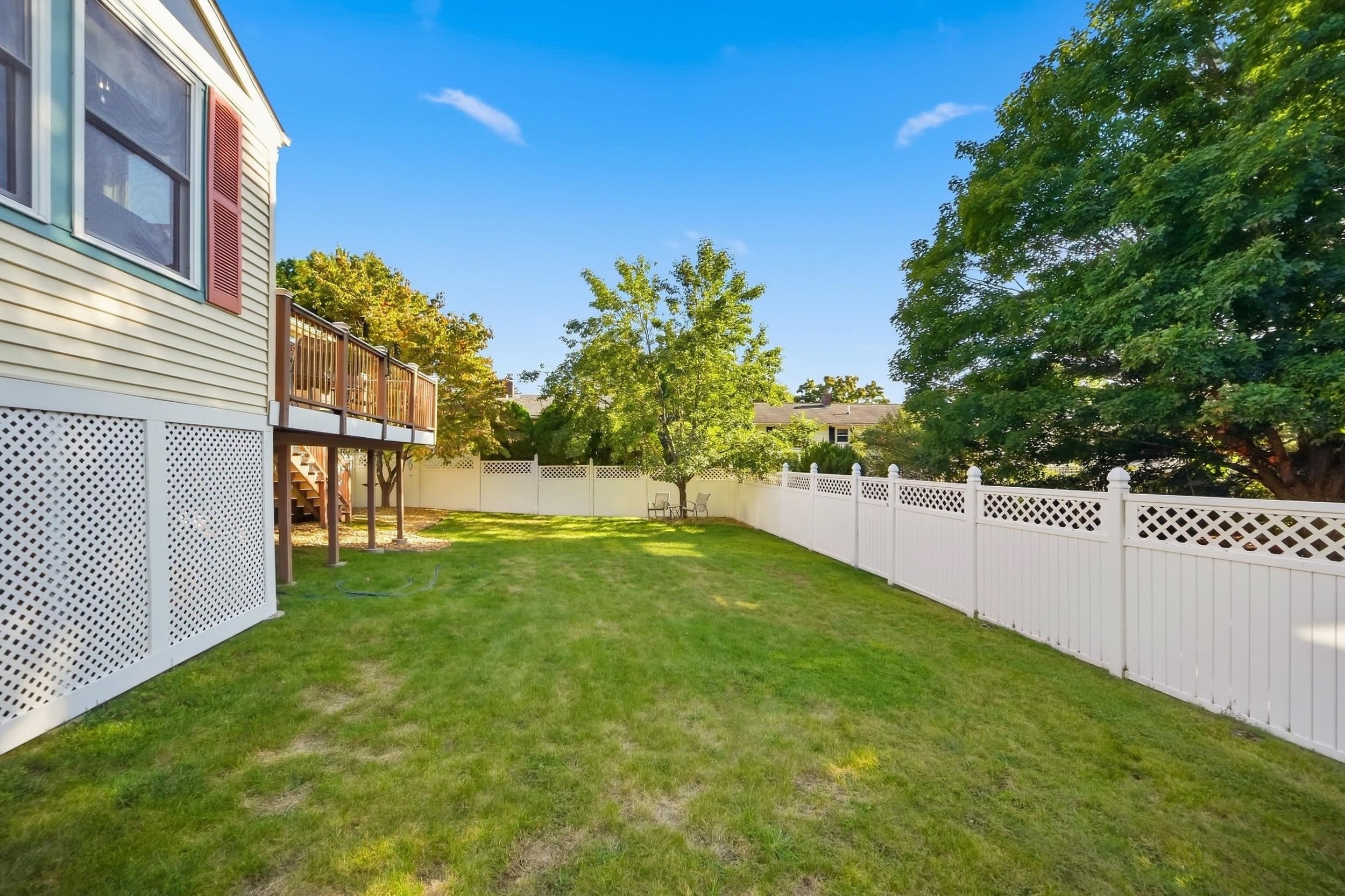 340 Charlotte Street Property Photo 25