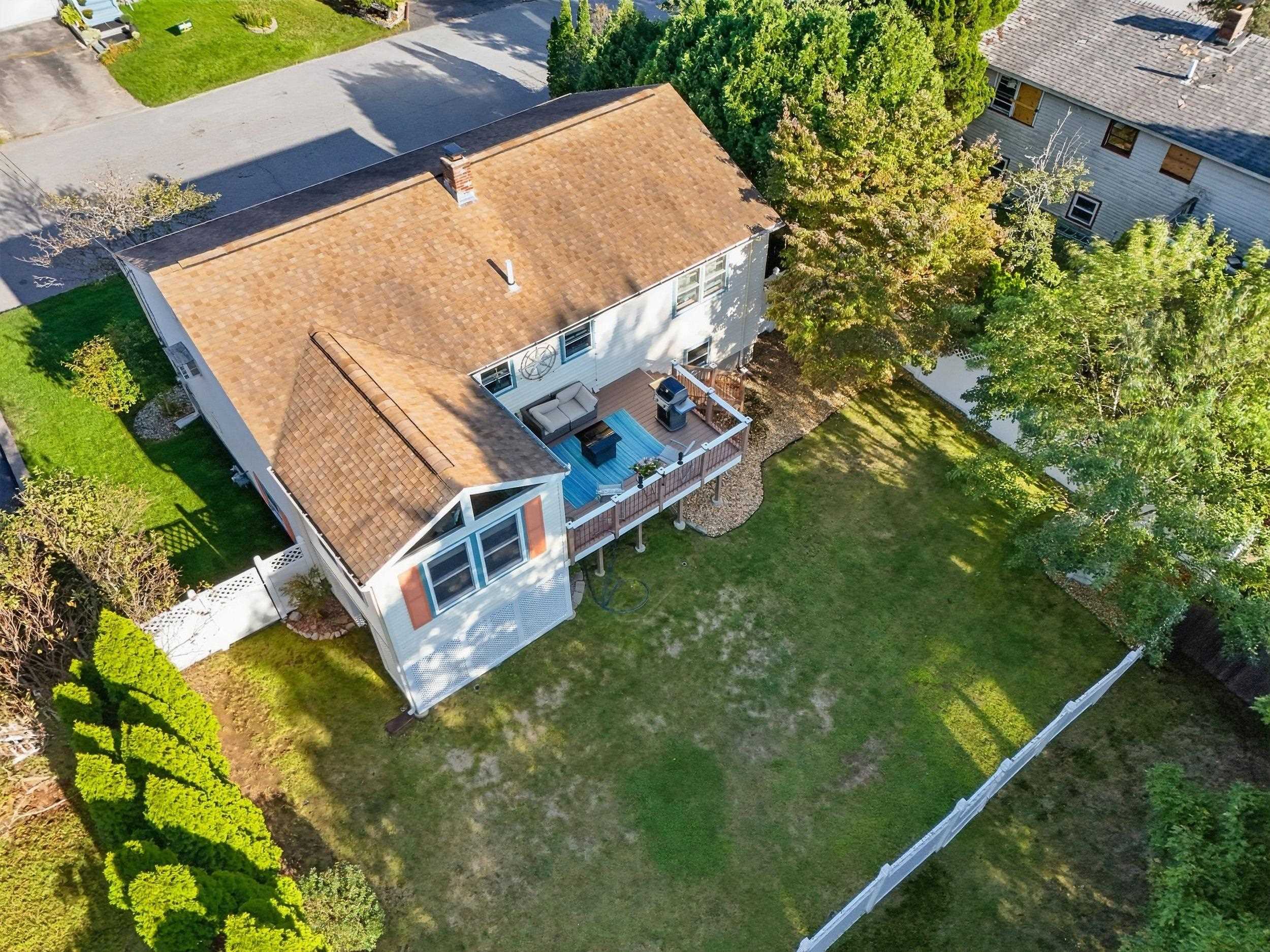 340 Charlotte Street Property Photo 30