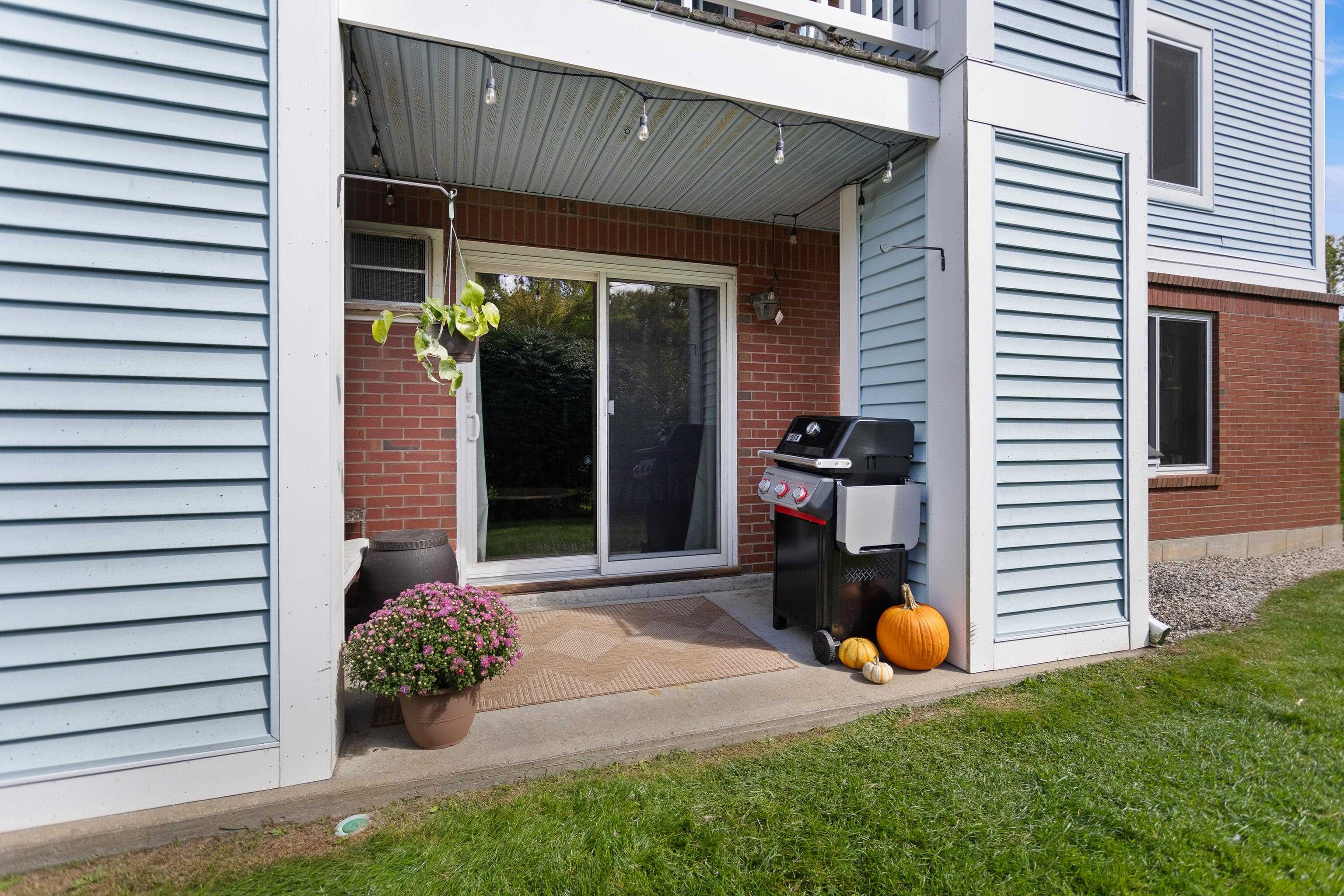 12 Timberwood Drive Property Photo 5