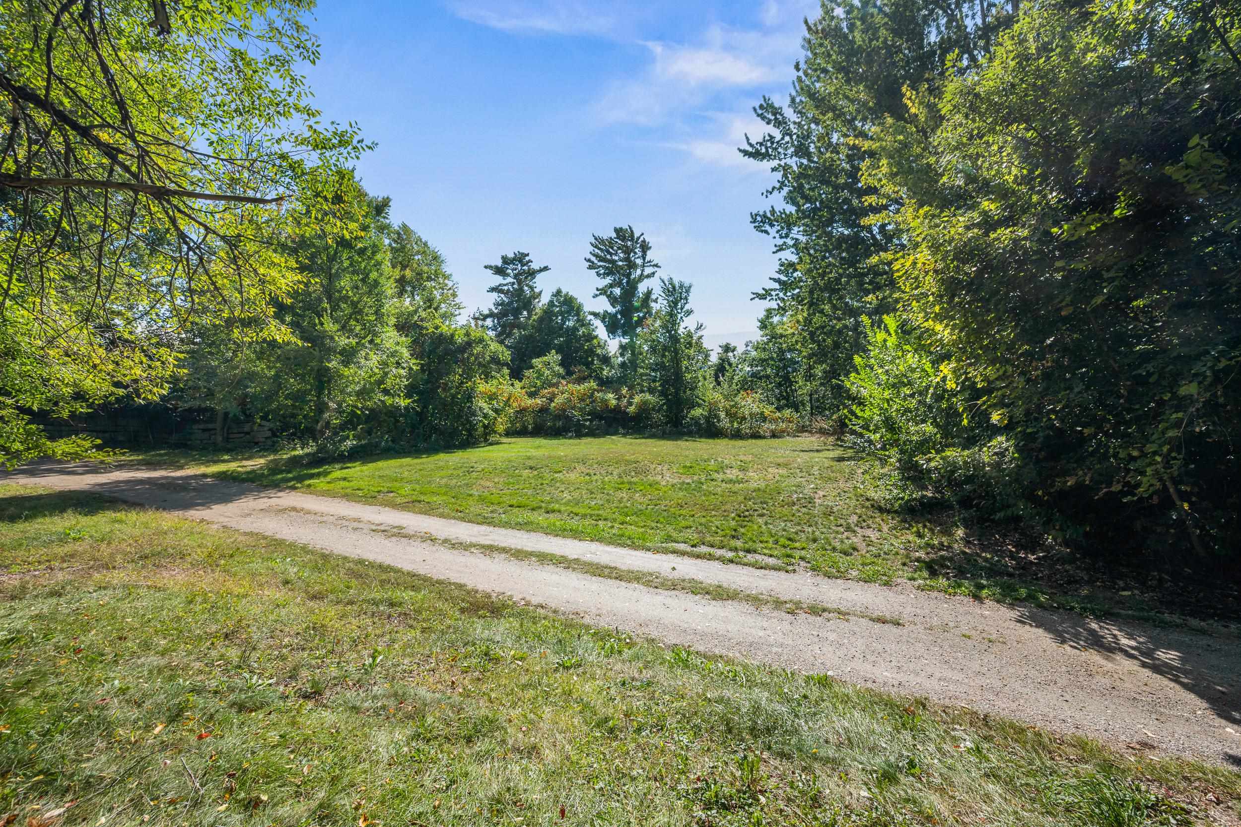 3360 & 3378 White Mountain Highway Property Photo 6