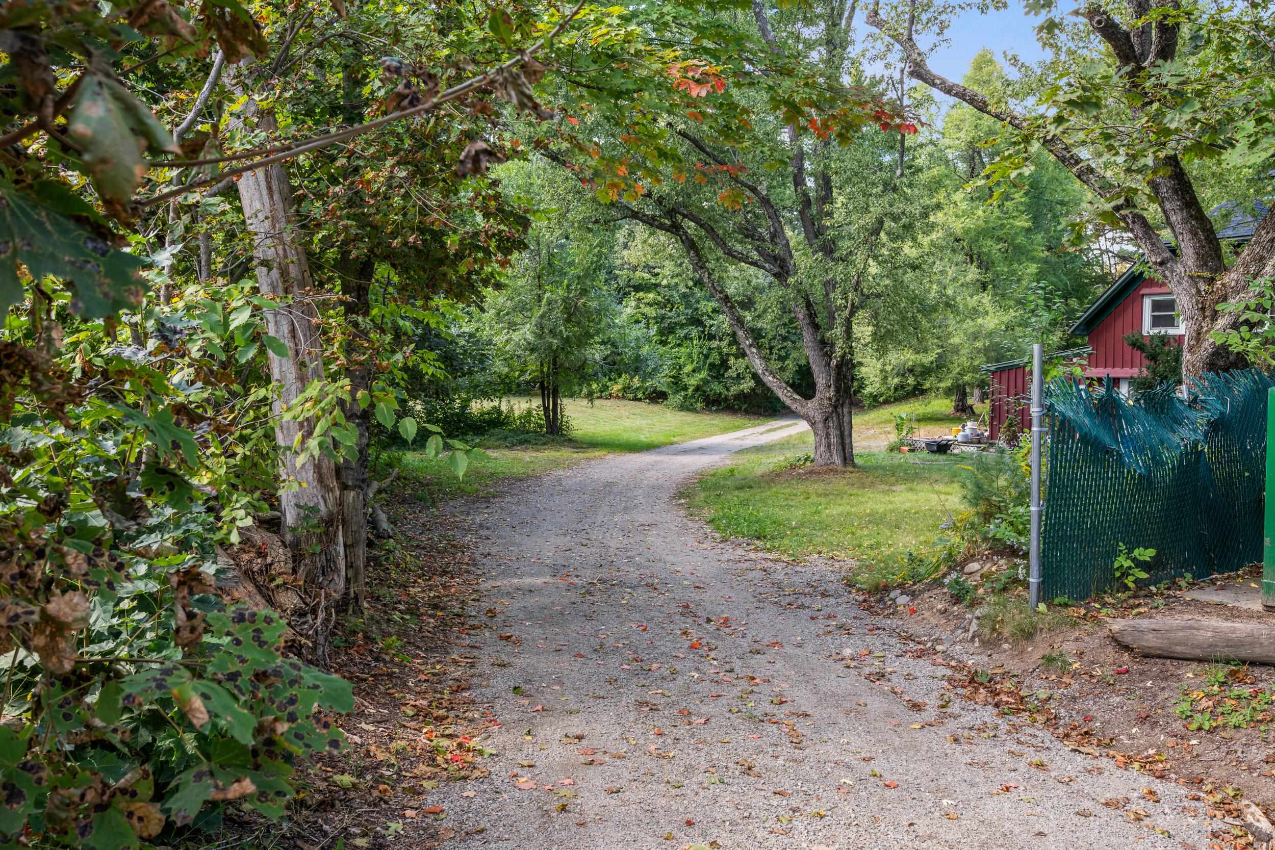 3360 & 3378 White Mountain Highway Property Photo 27