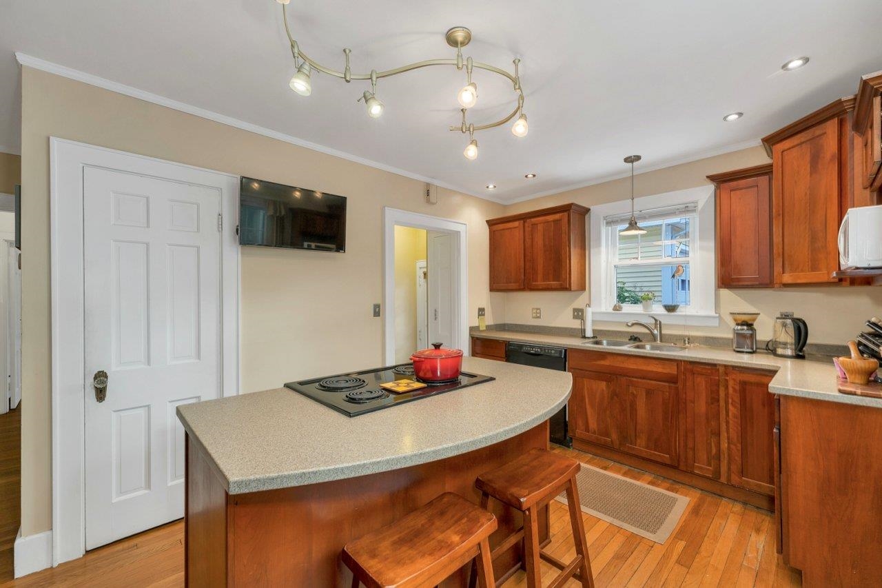 1 Park Avenue Property Photo 8