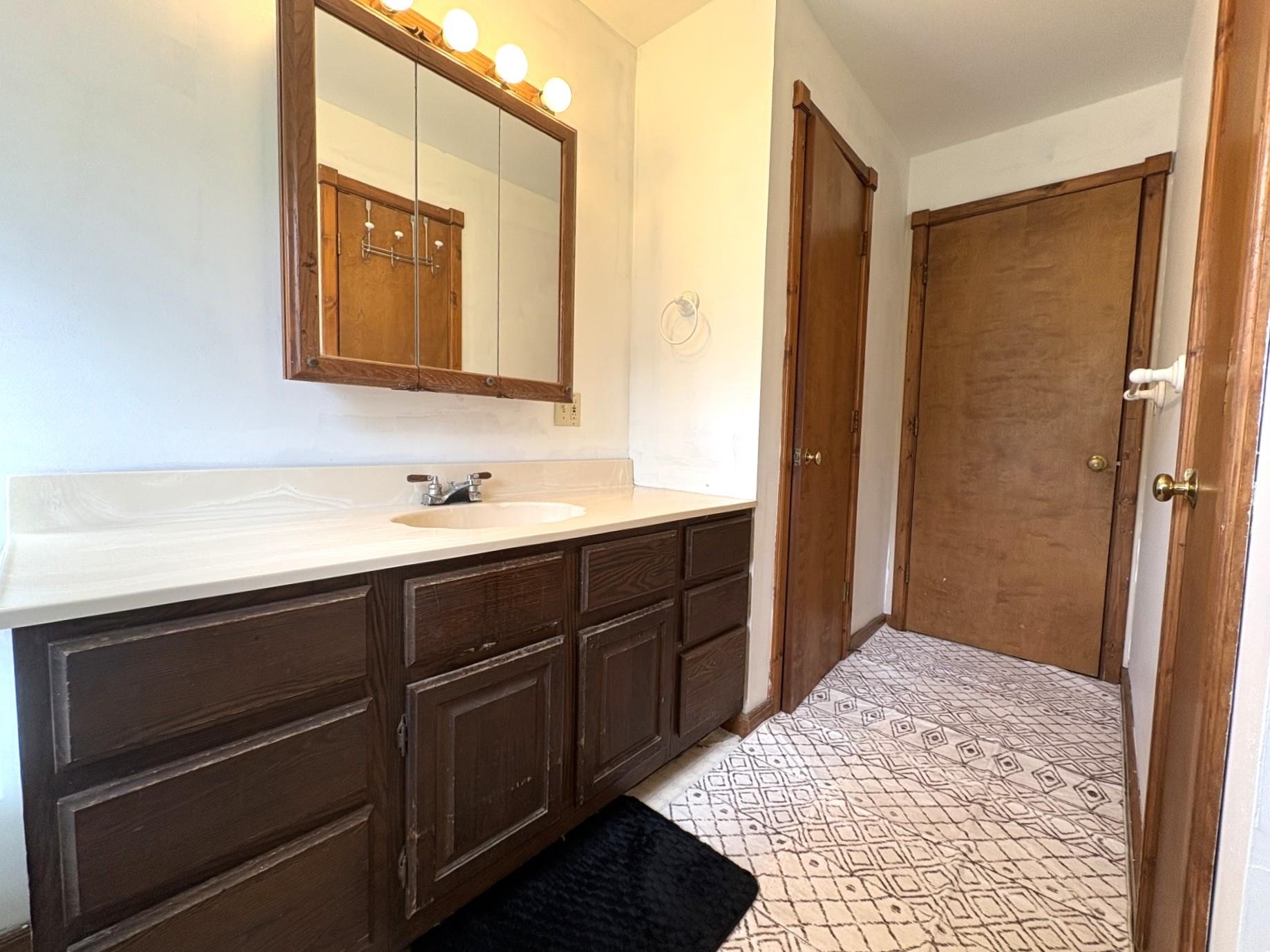 478 Macdonald Road Property Photo 13
