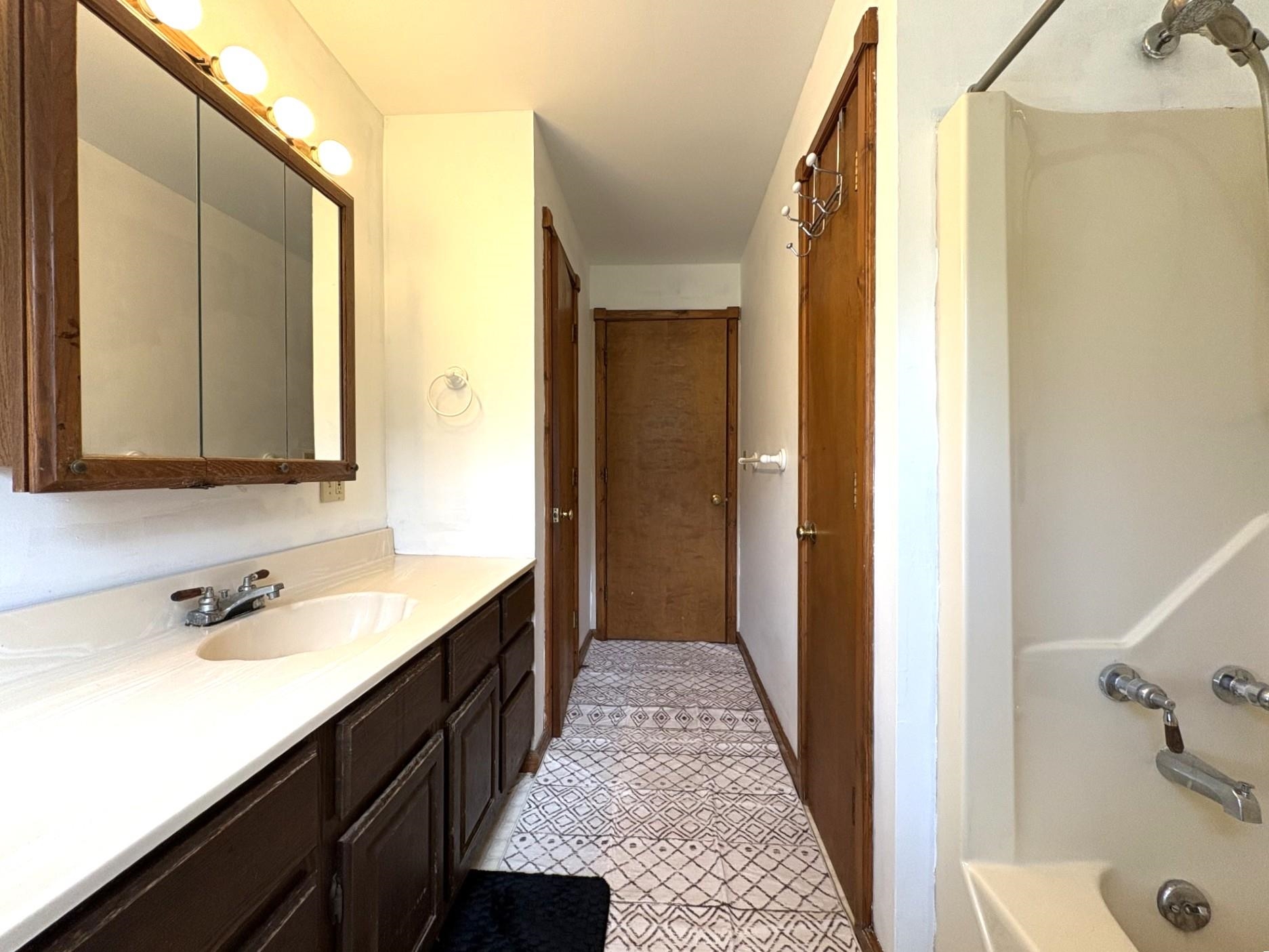 478 Macdonald Road Property Photo 14