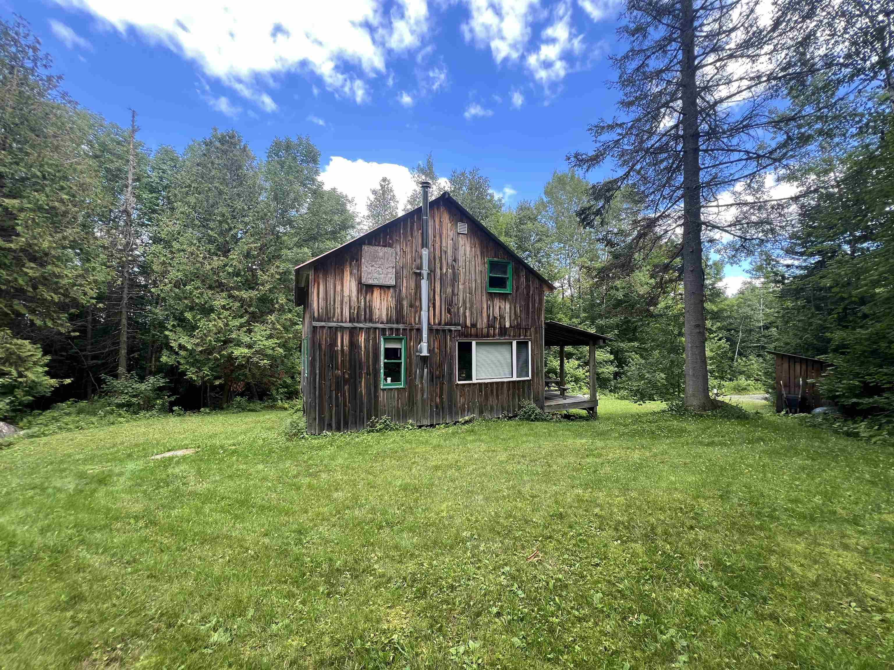 4121 Old Duck Pond Road Property Photo 5