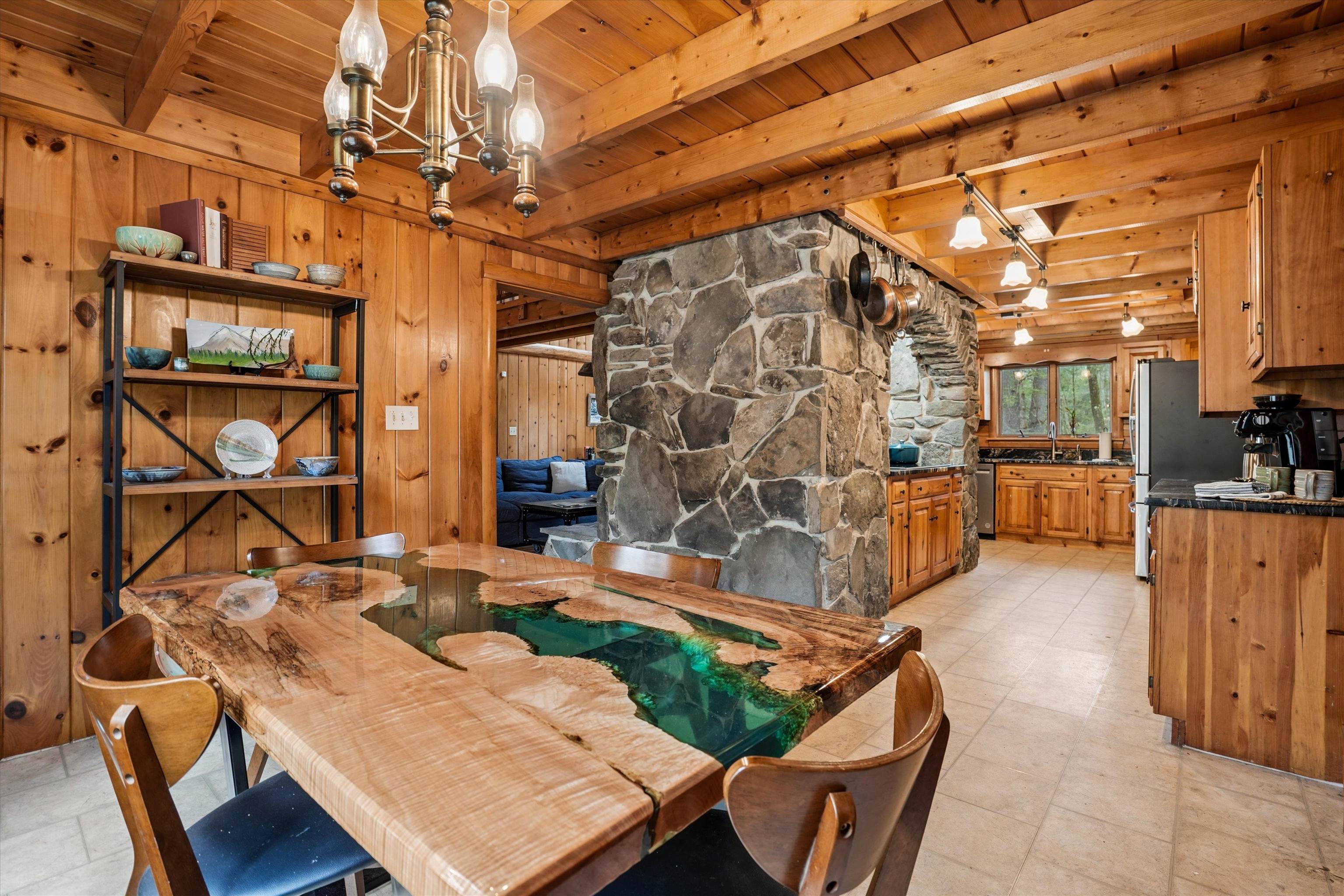 370 Mccurdy Road Property Photo 12