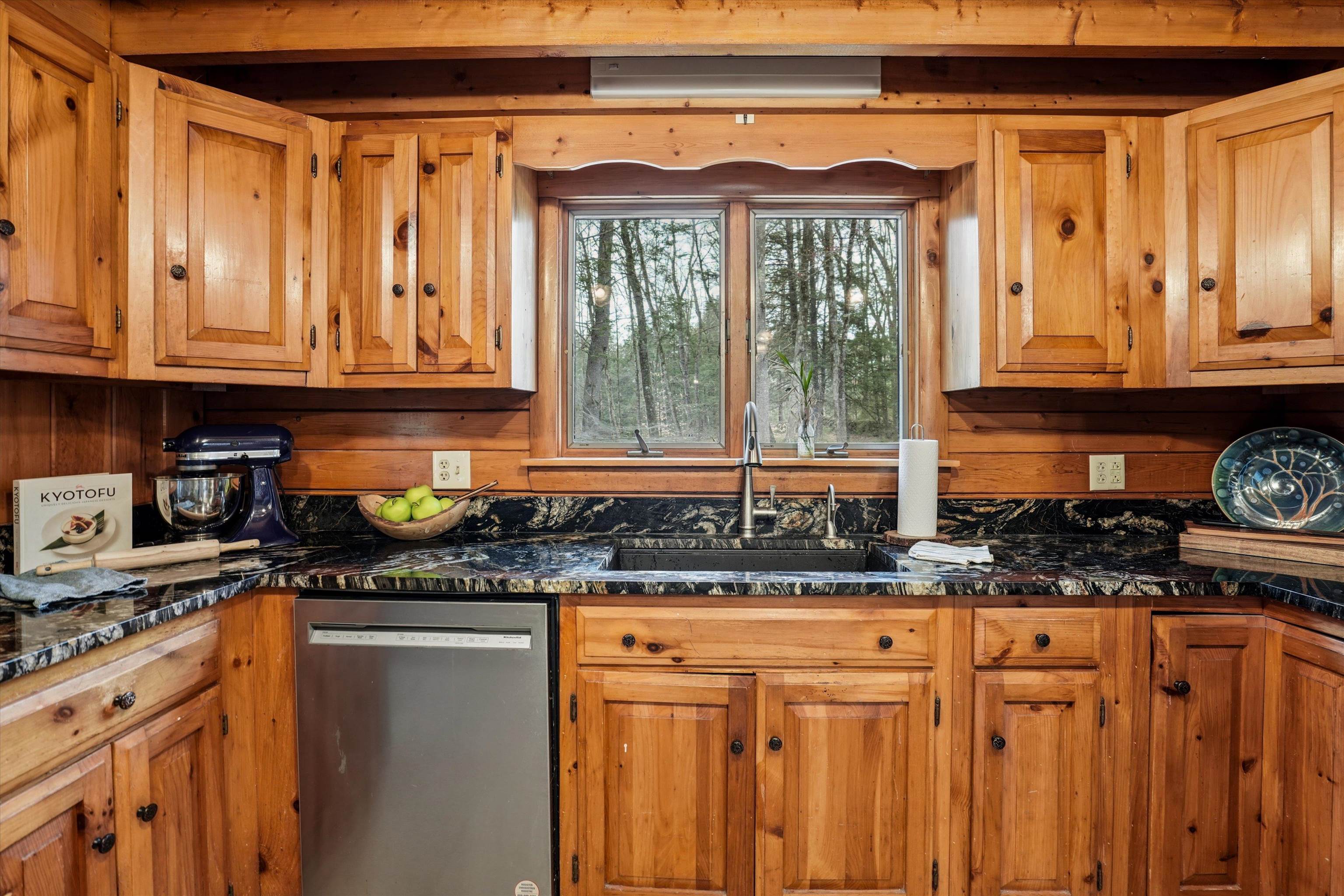 370 Mccurdy Road Property Photo 15
