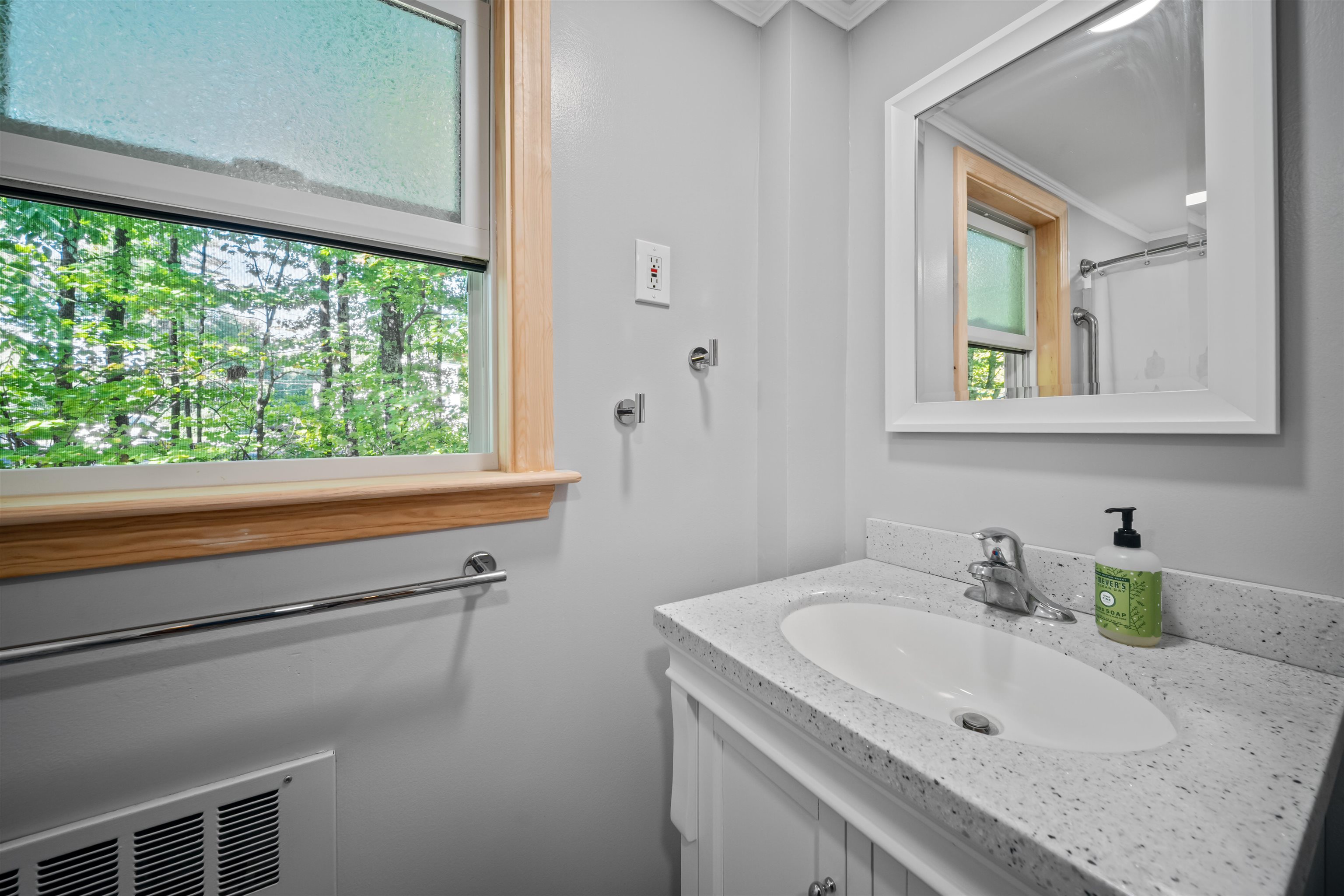 366 Beauty Hill Road Property Photo 12