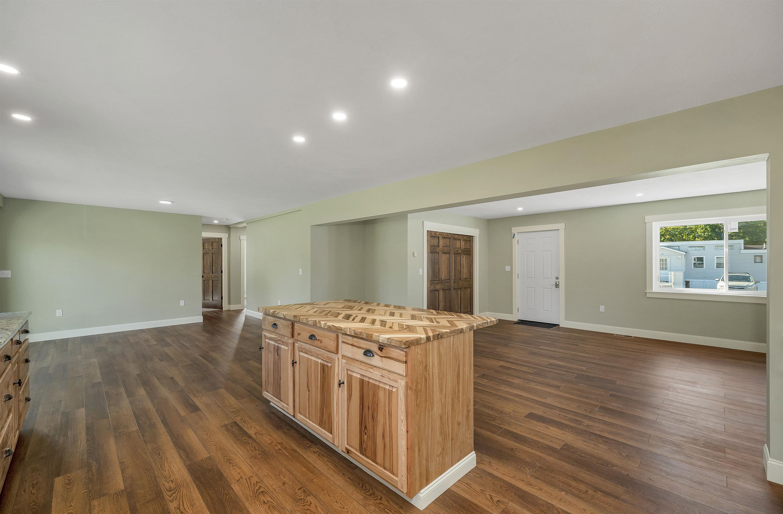 12 Lacourse Street Property Photo 4