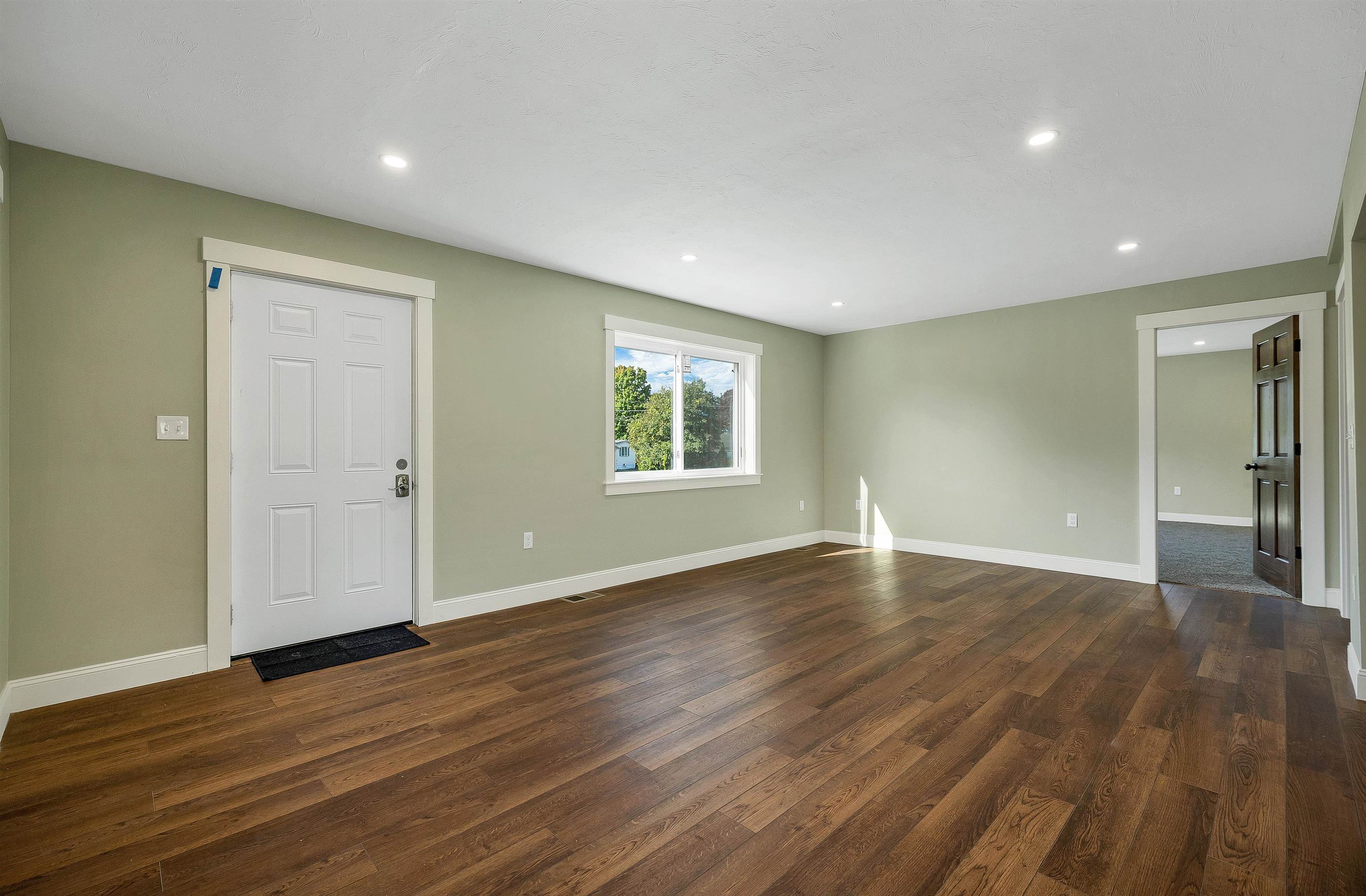 12 Lacourse Street Property Photo 6