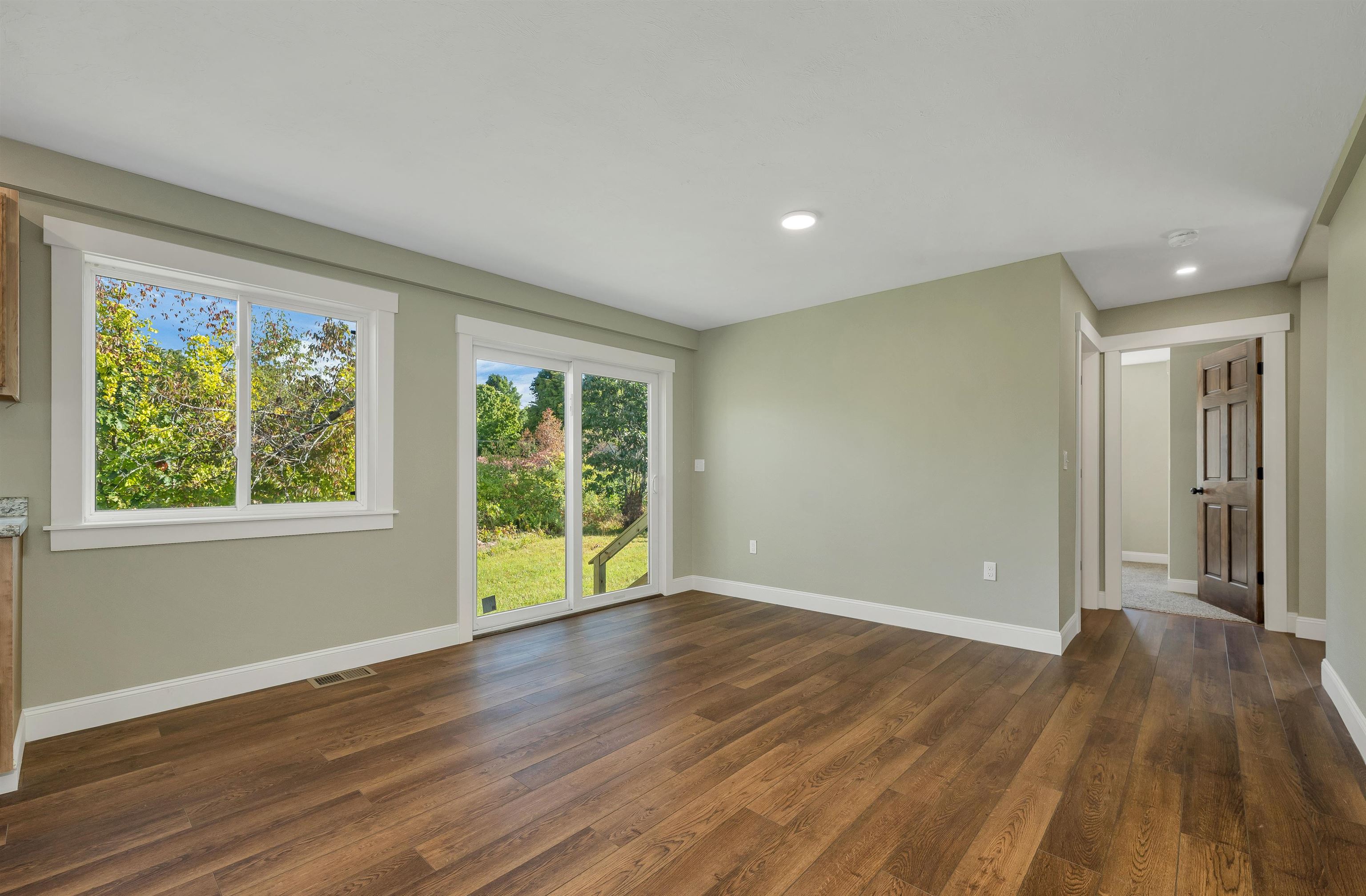 12 Lacourse Street Property Photo 8