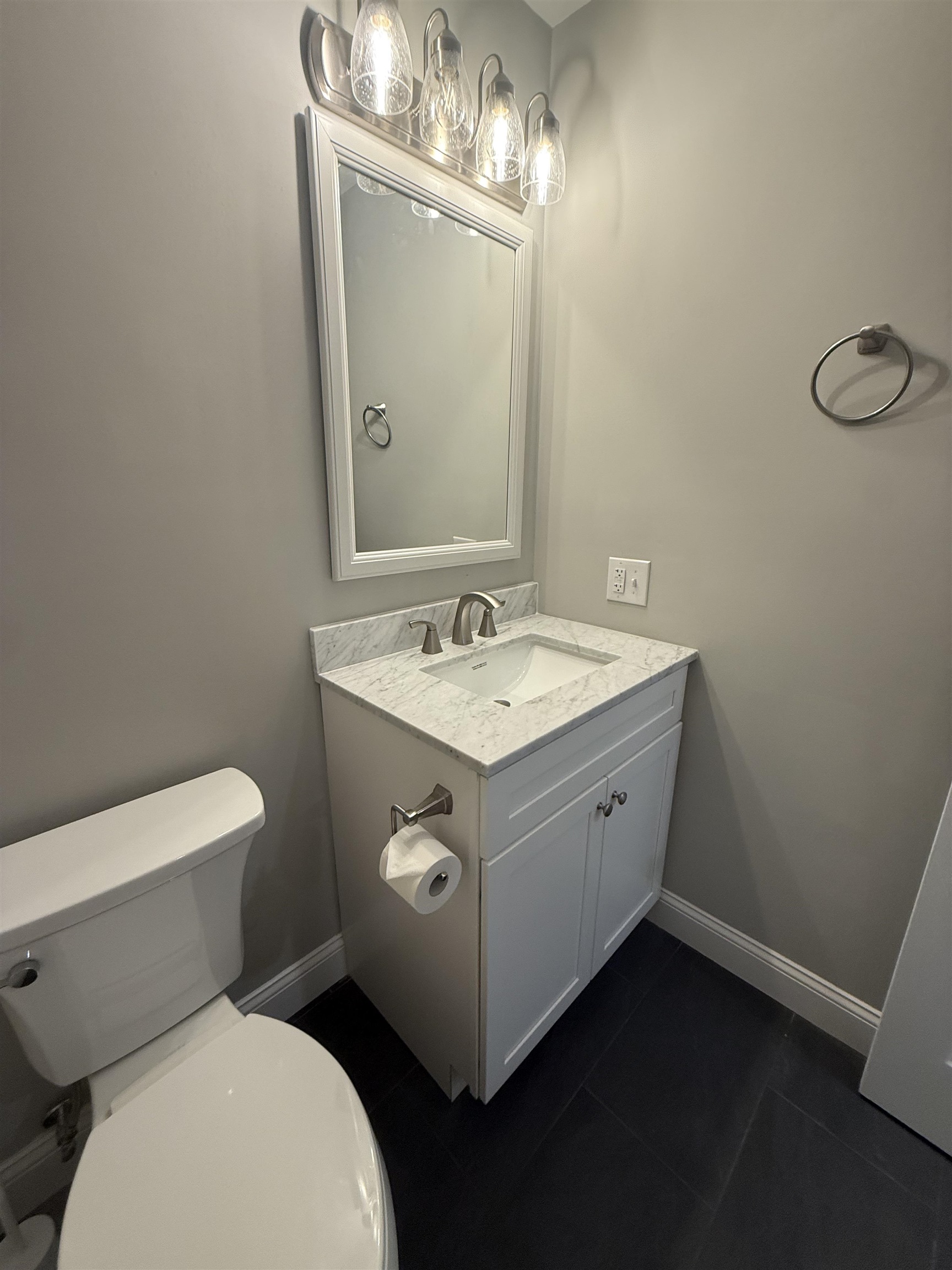 91b Kennard Road Property Photo 12