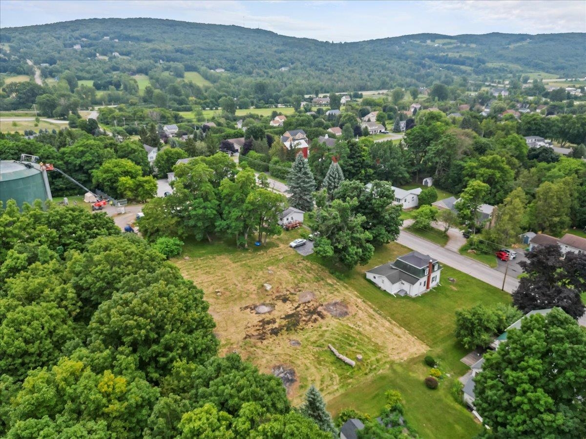 143 Congress Street Property Photo 3