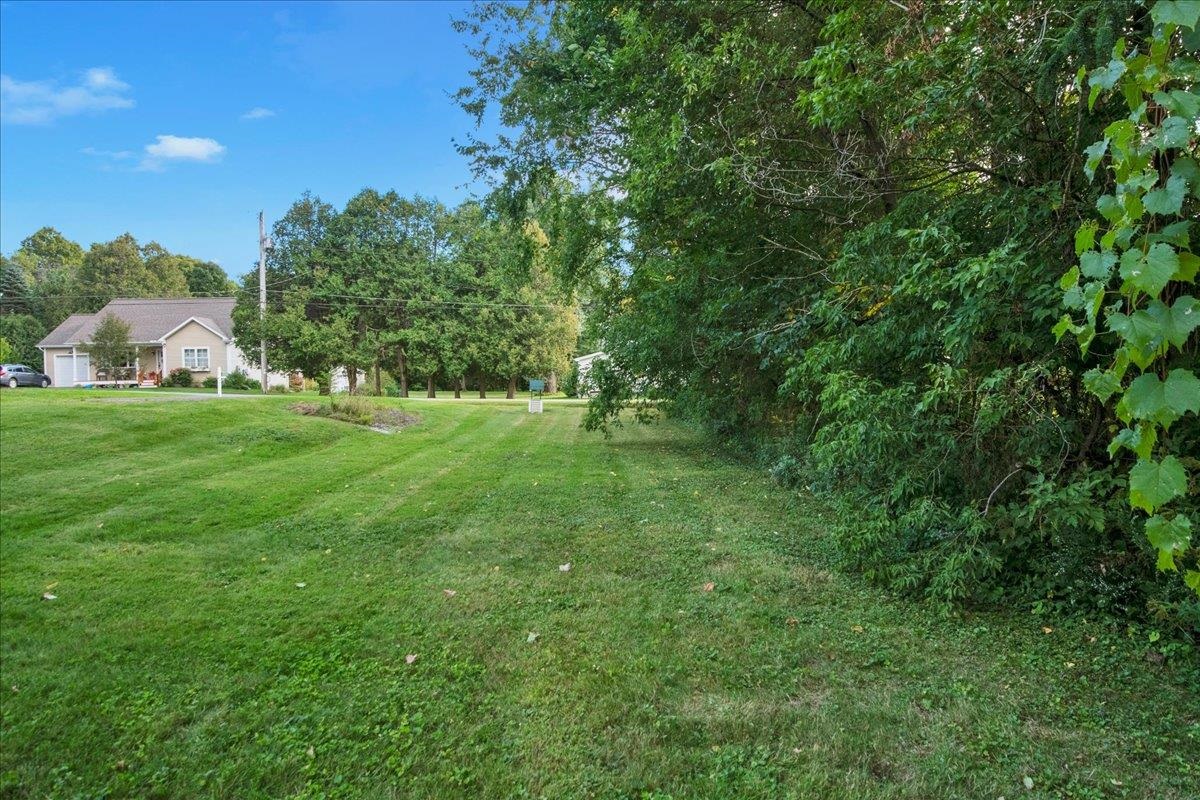 50-52 Browns Court Property Photo 3