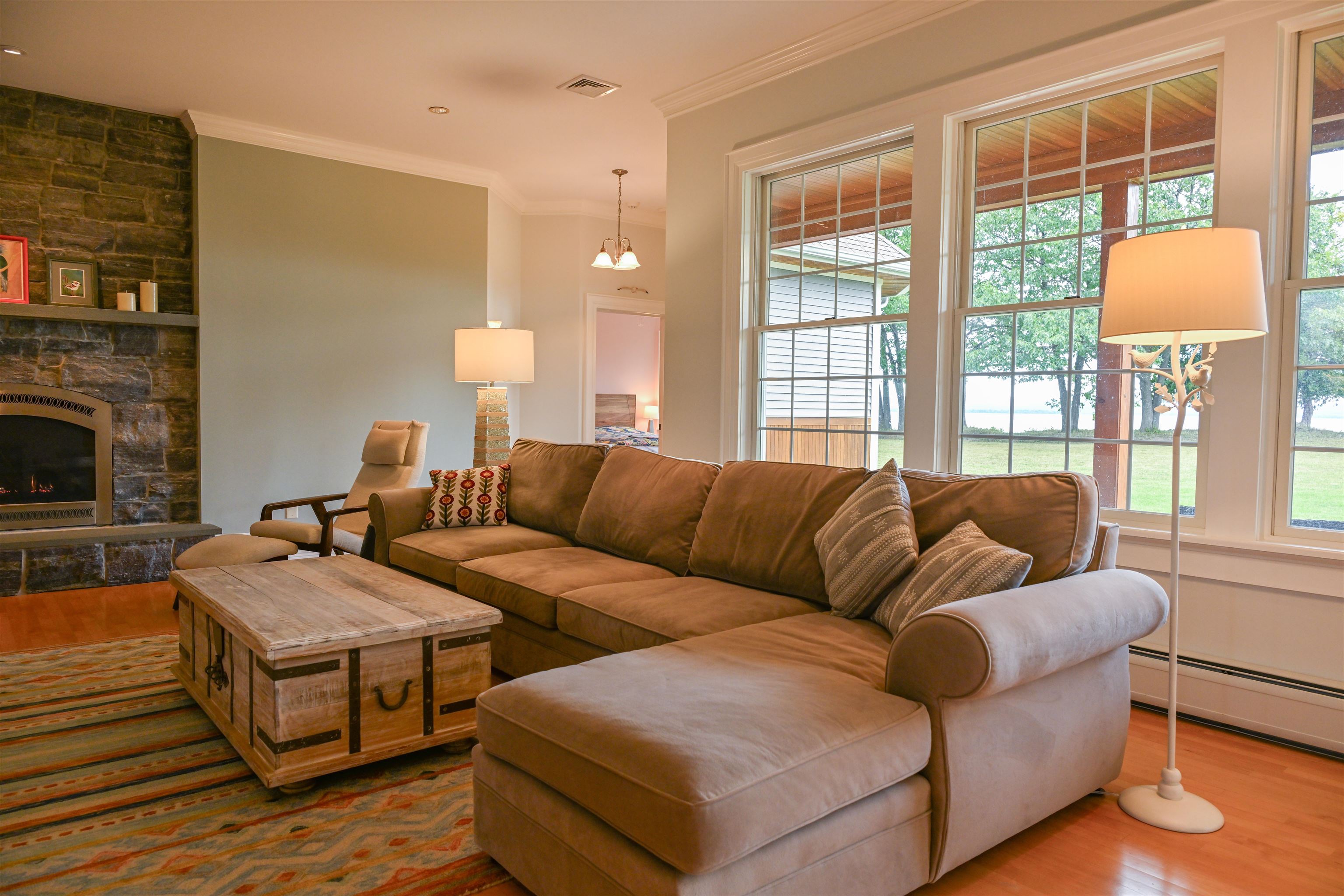 100 Russell Lane Property Photo 12