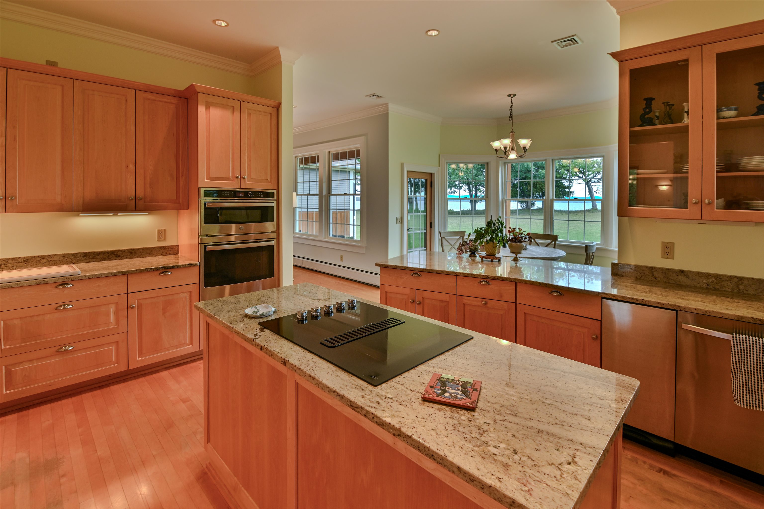 100 Russell Lane Property Photo 19
