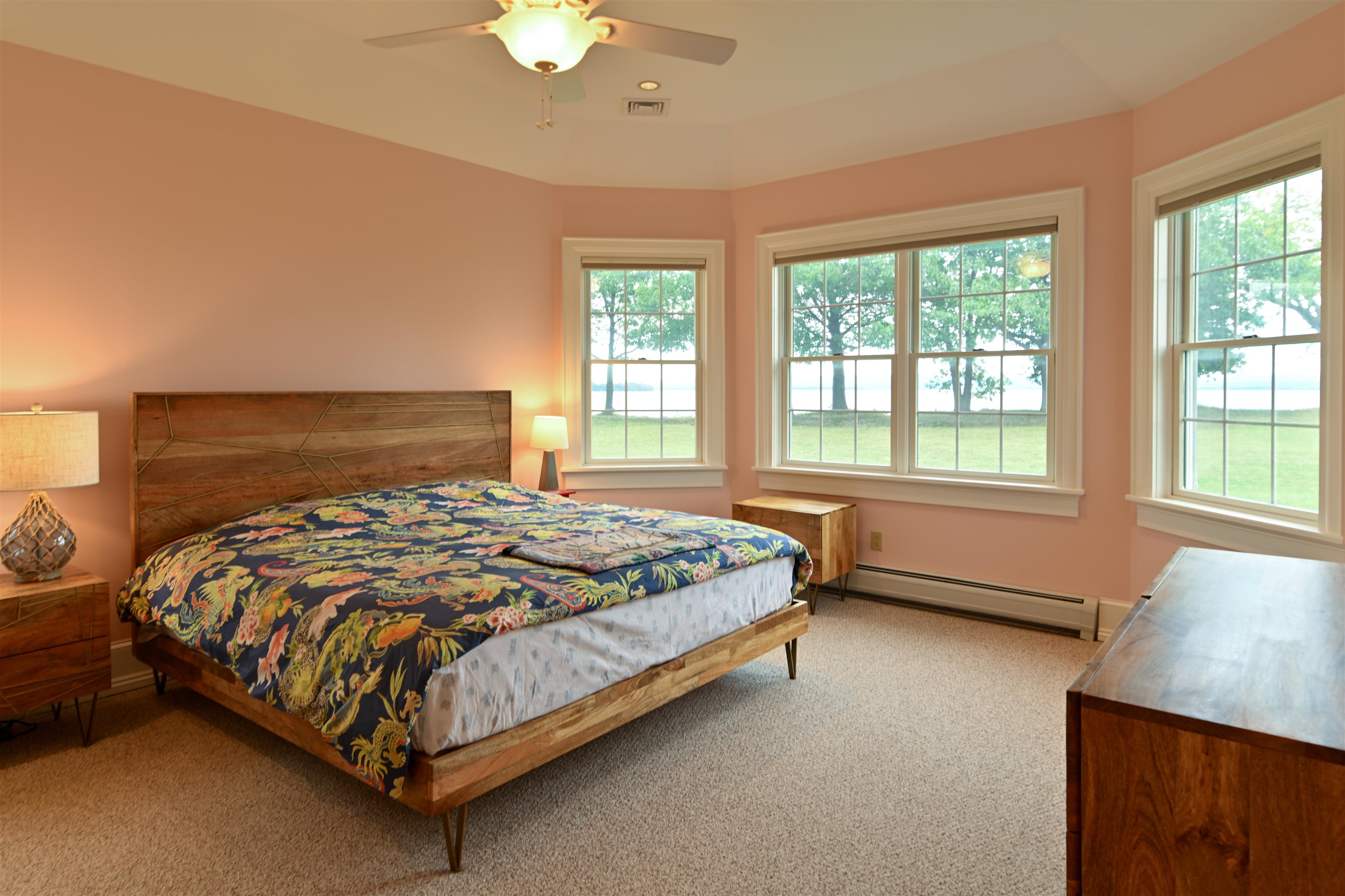 100 Russell Lane Property Photo 22