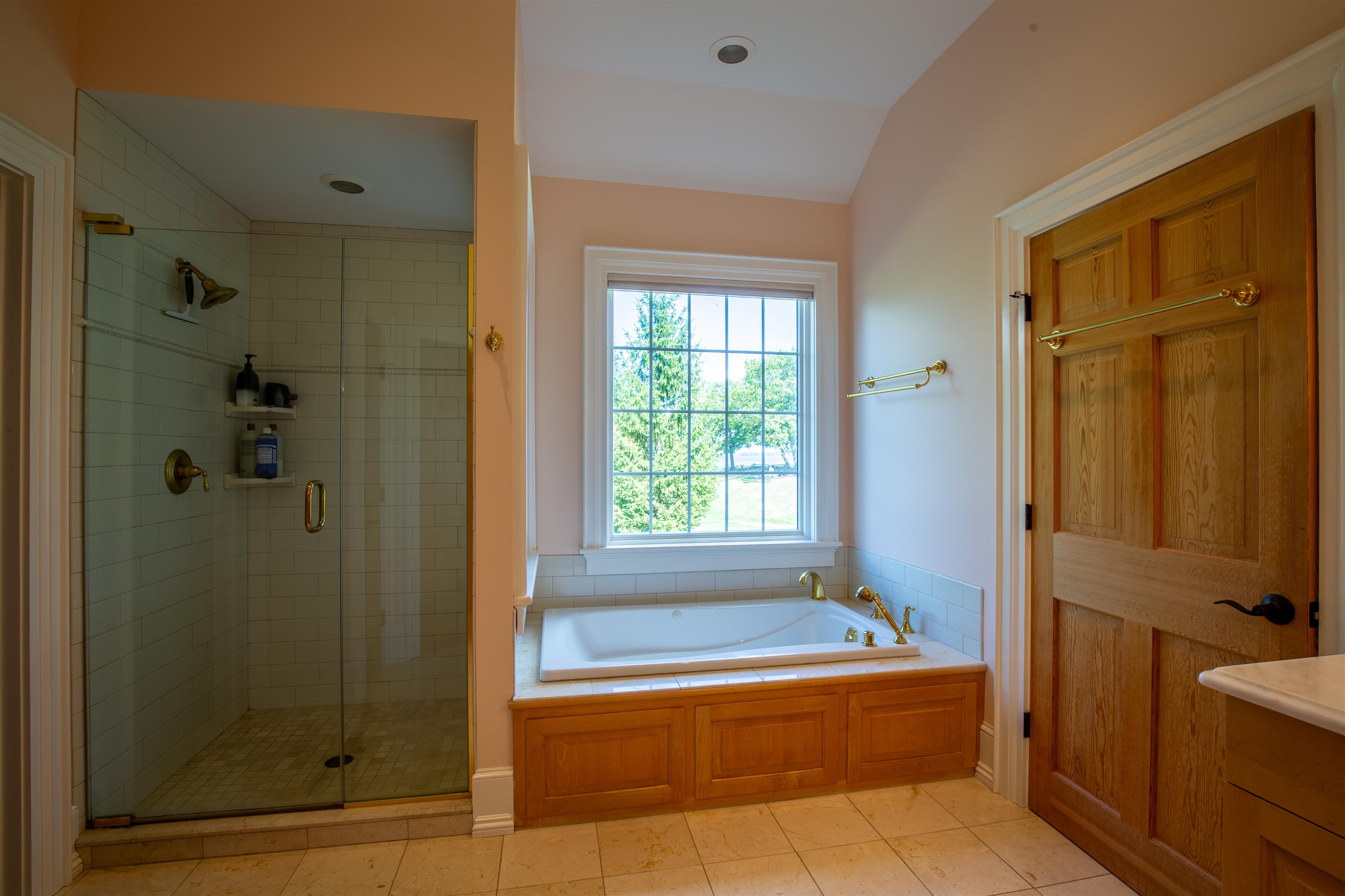 100 Russell Lane Property Photo 24
