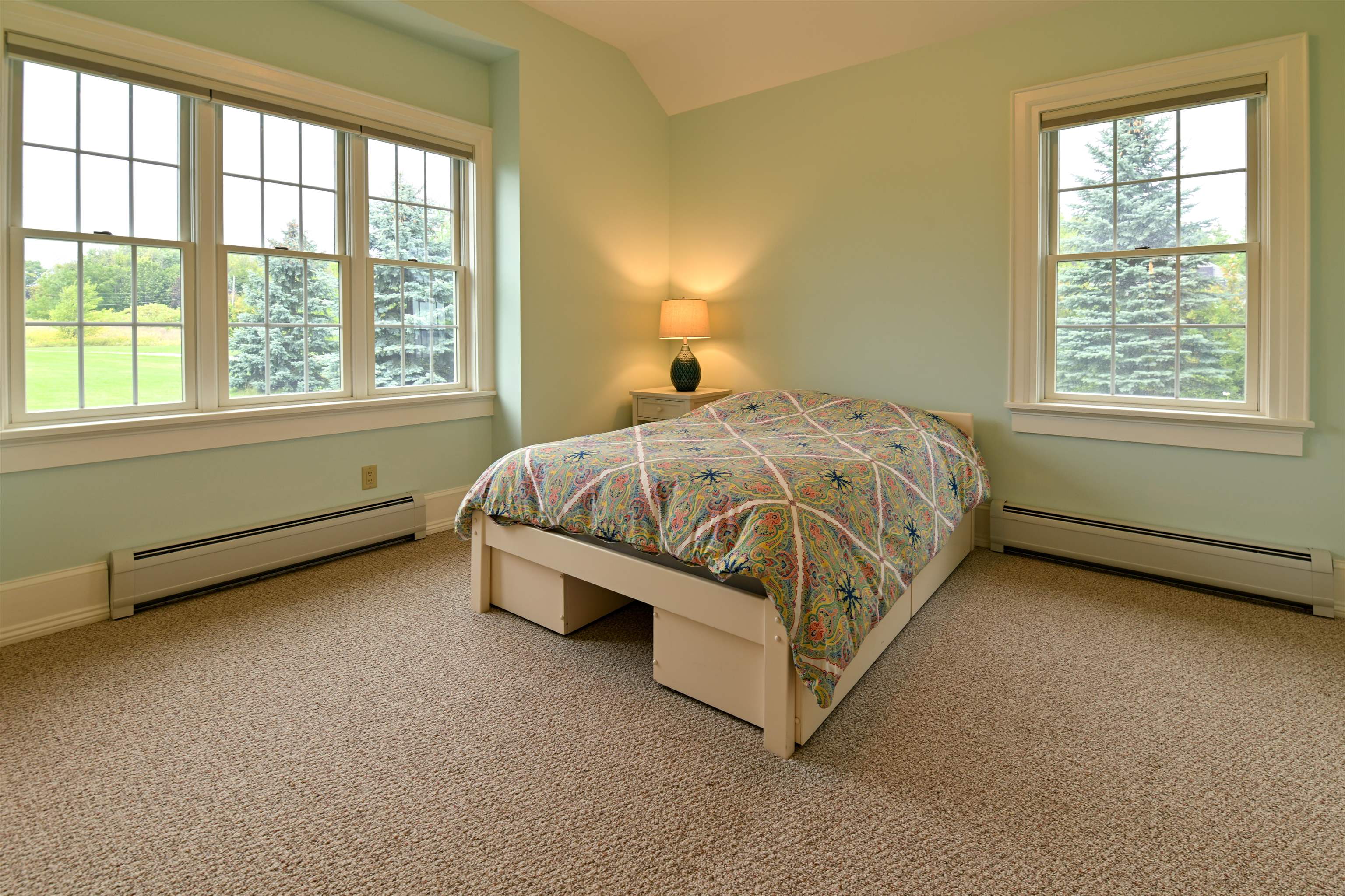 100 Russell Lane Property Photo 26