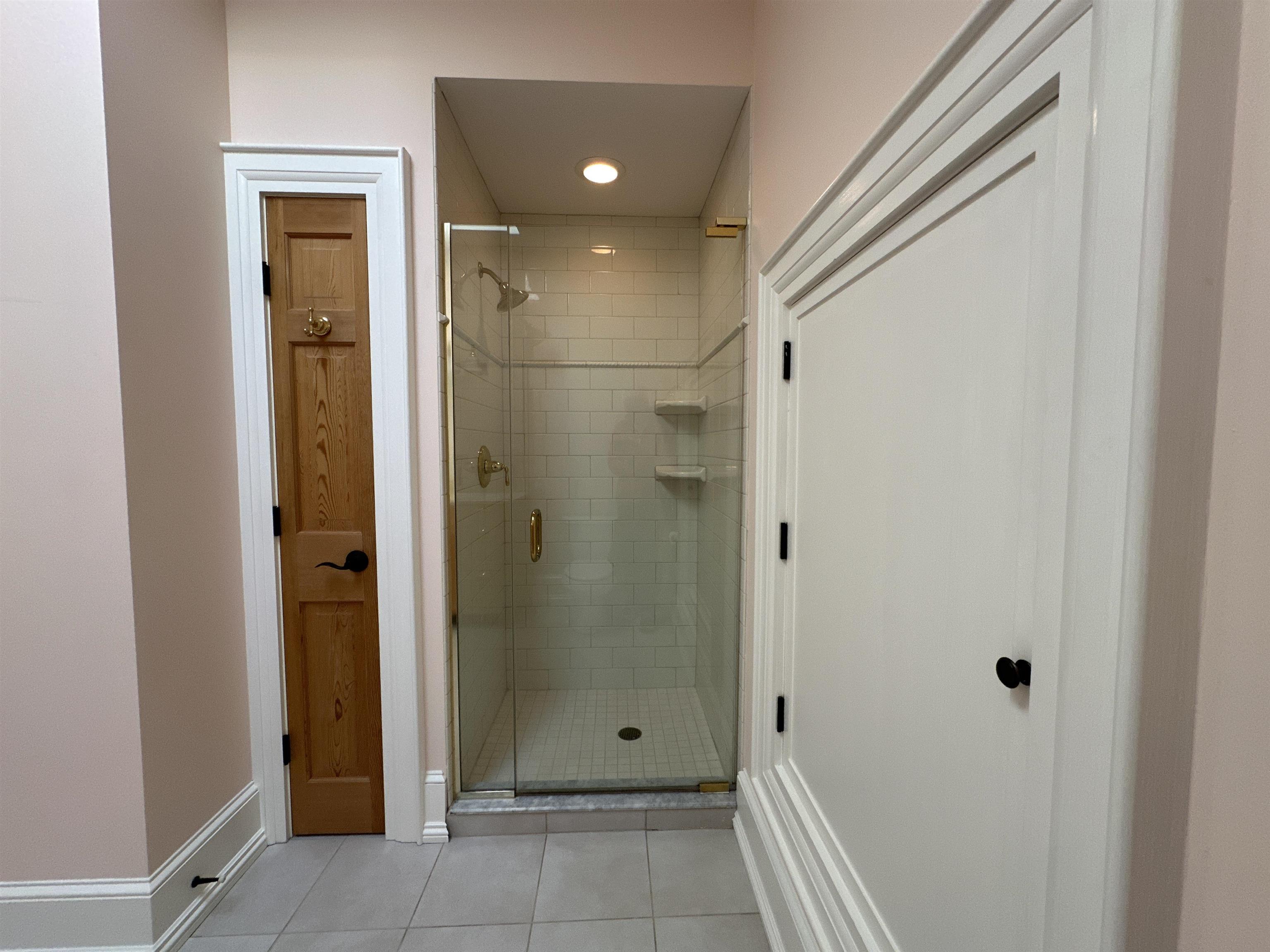 100 Russell Lane Property Photo 34